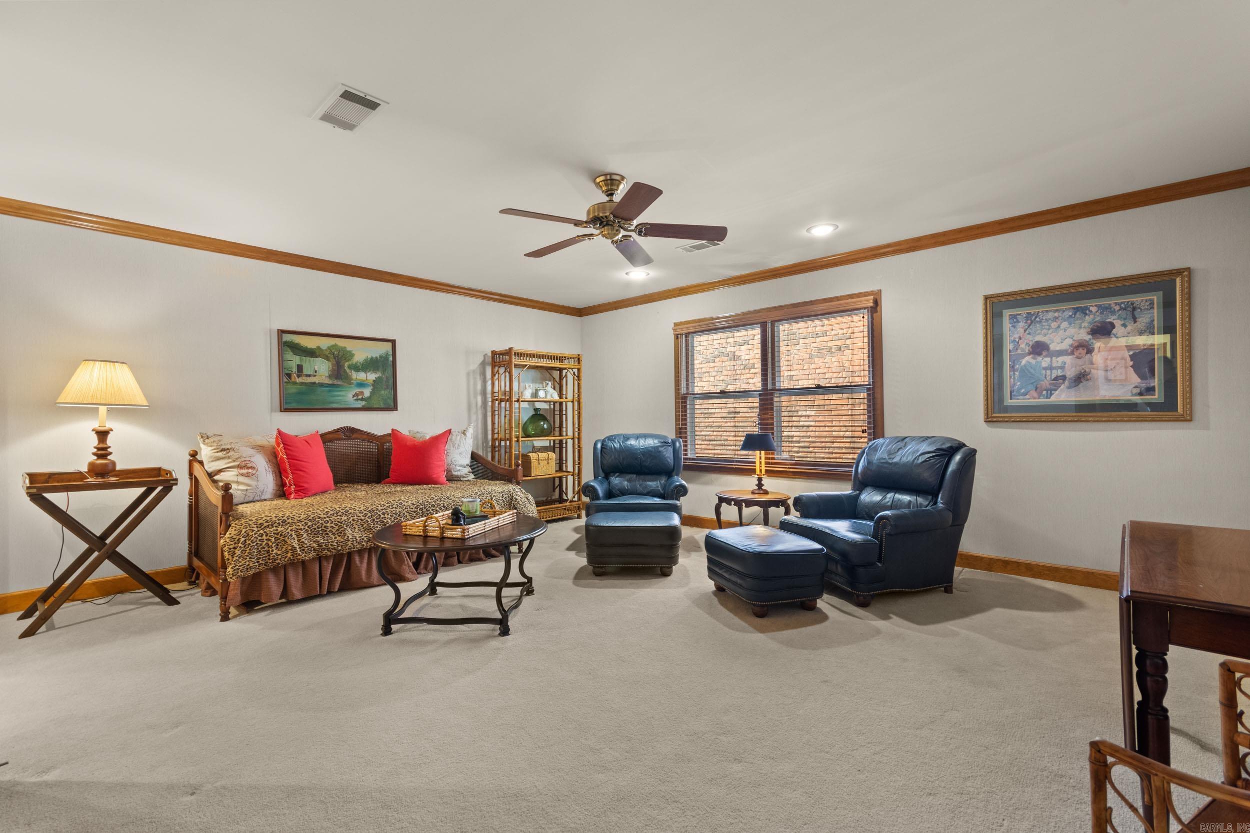 801 Pleasant Valley Drive Unit: 21