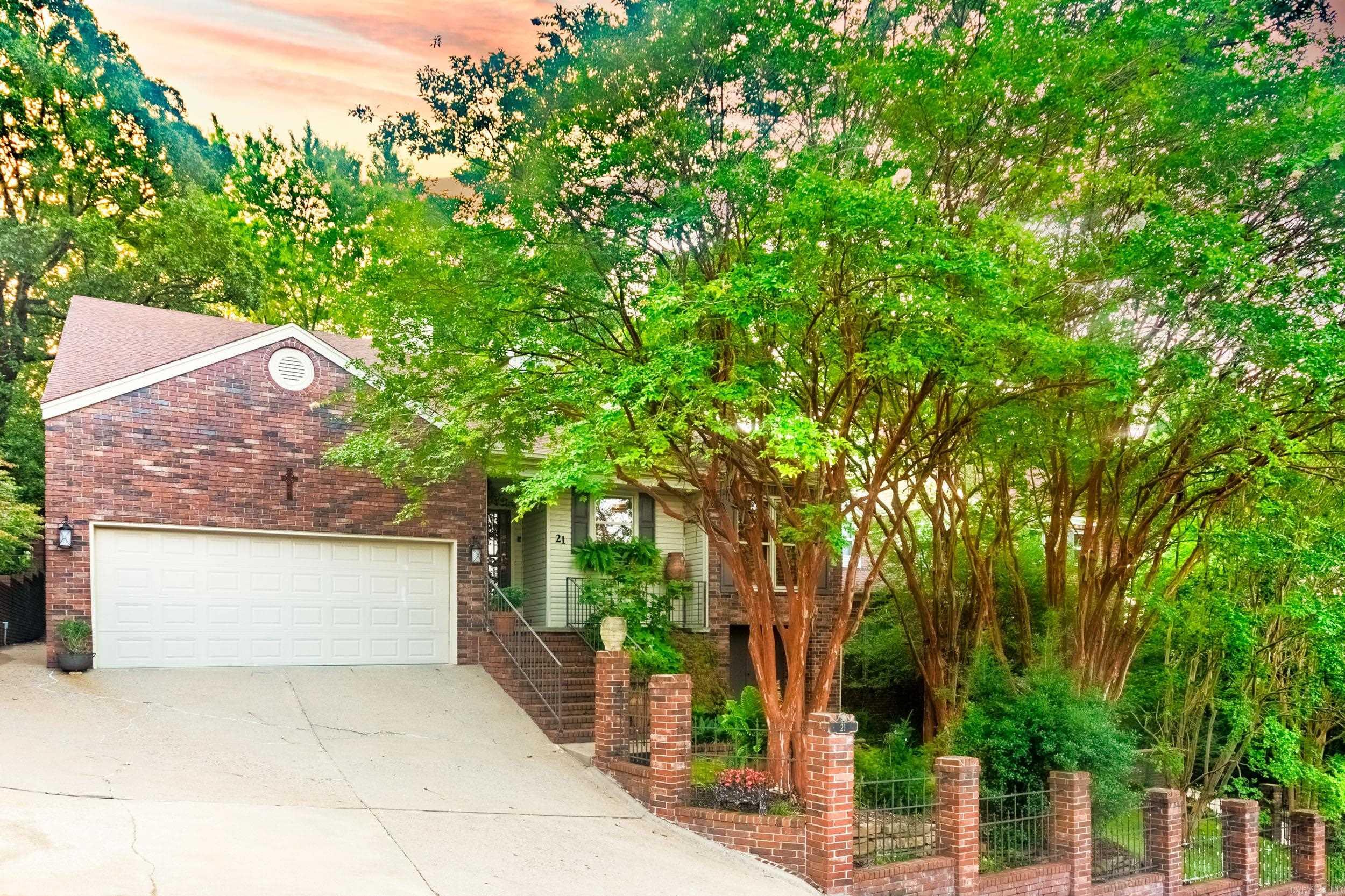 801 Pleasant Valley Drive Unit: 21