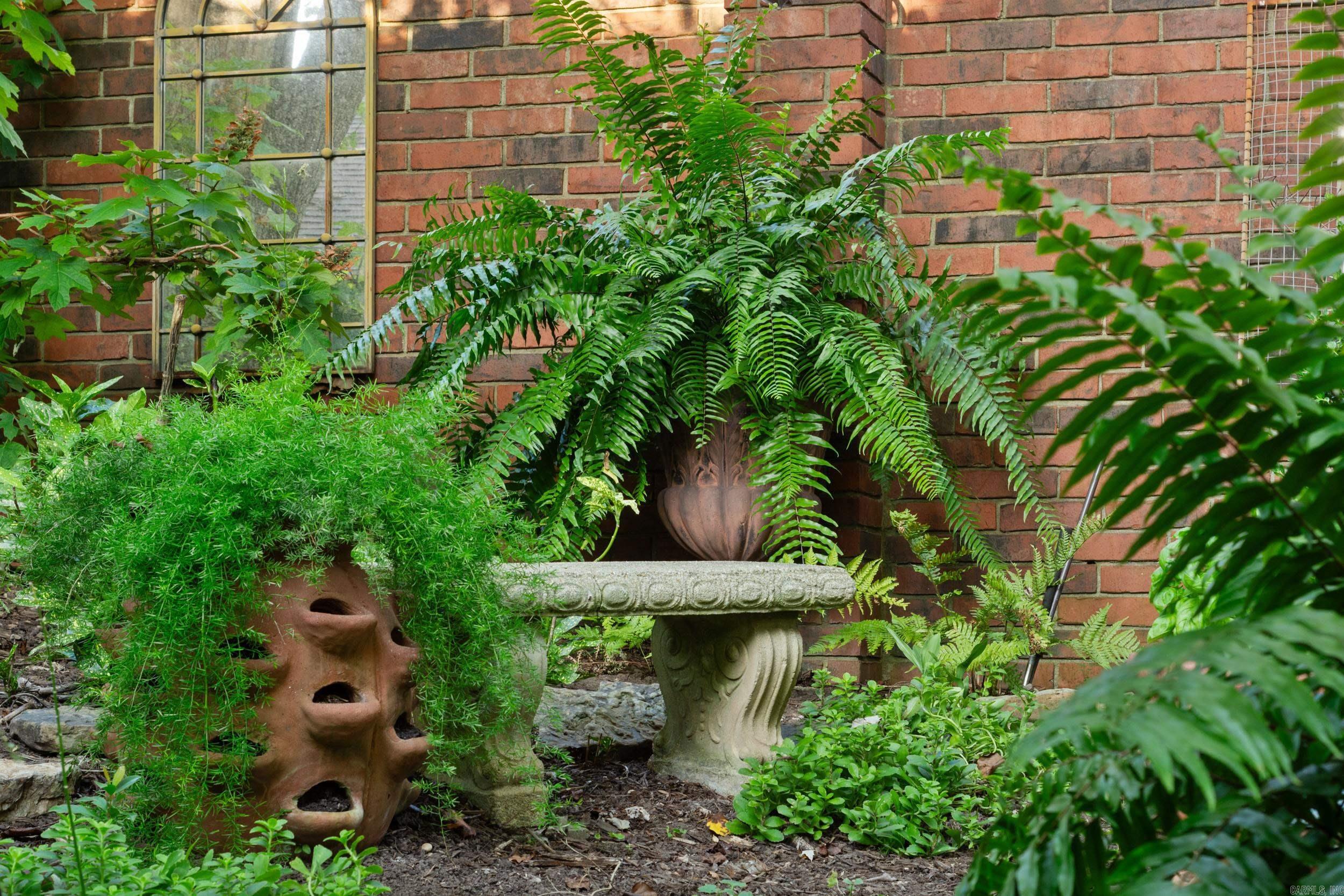 801 Pleasant Valley Drive Unit: 21