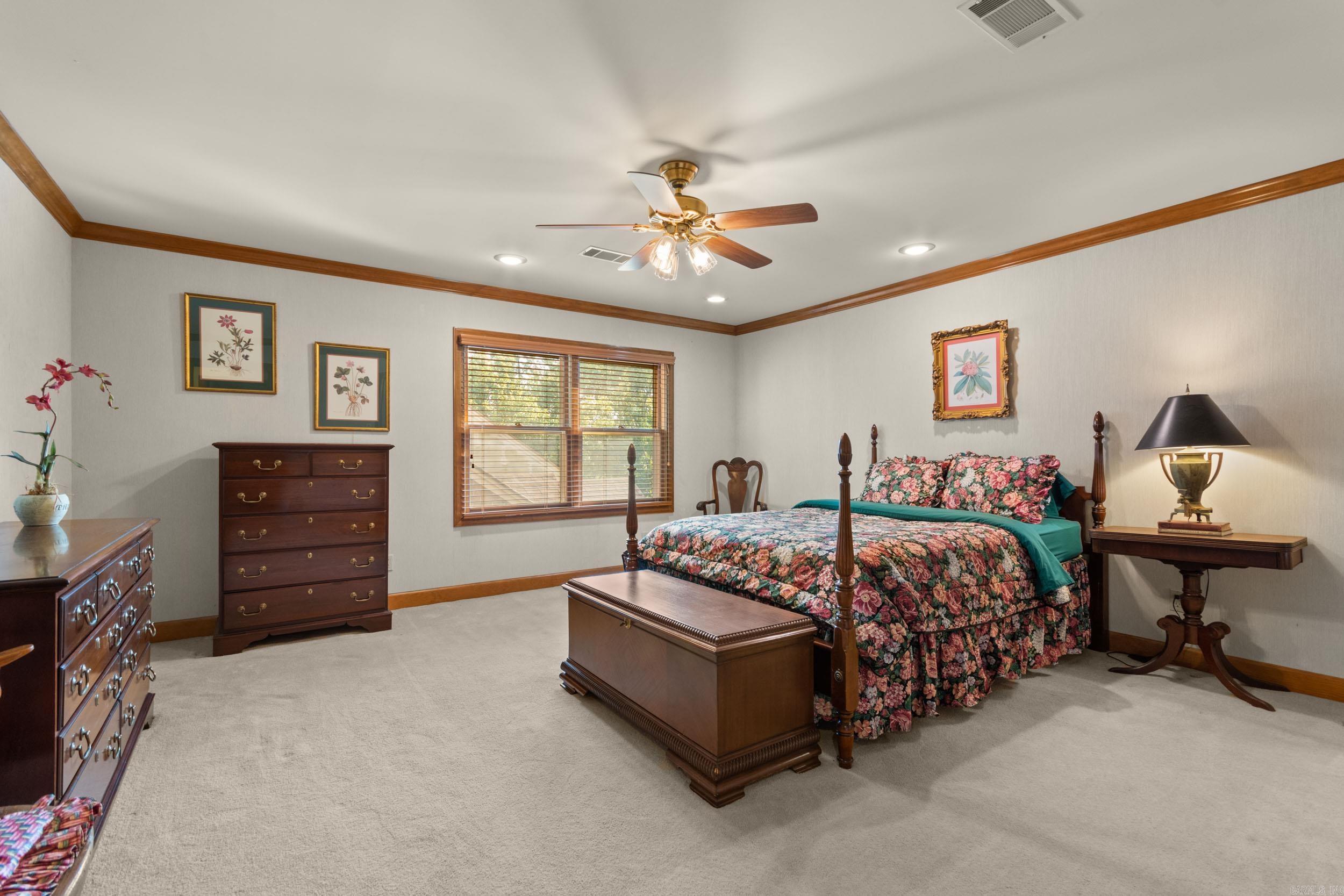 801 Pleasant Valley Drive Unit: 21