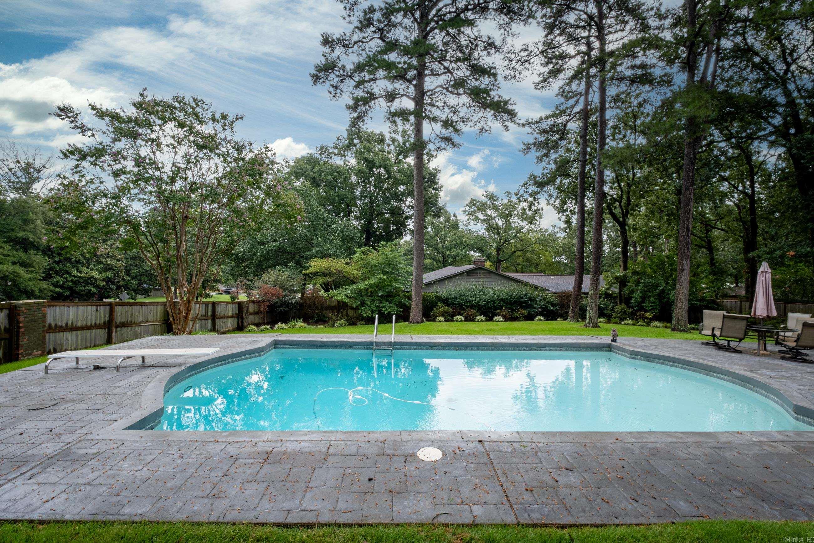 91 Valley Club Circle