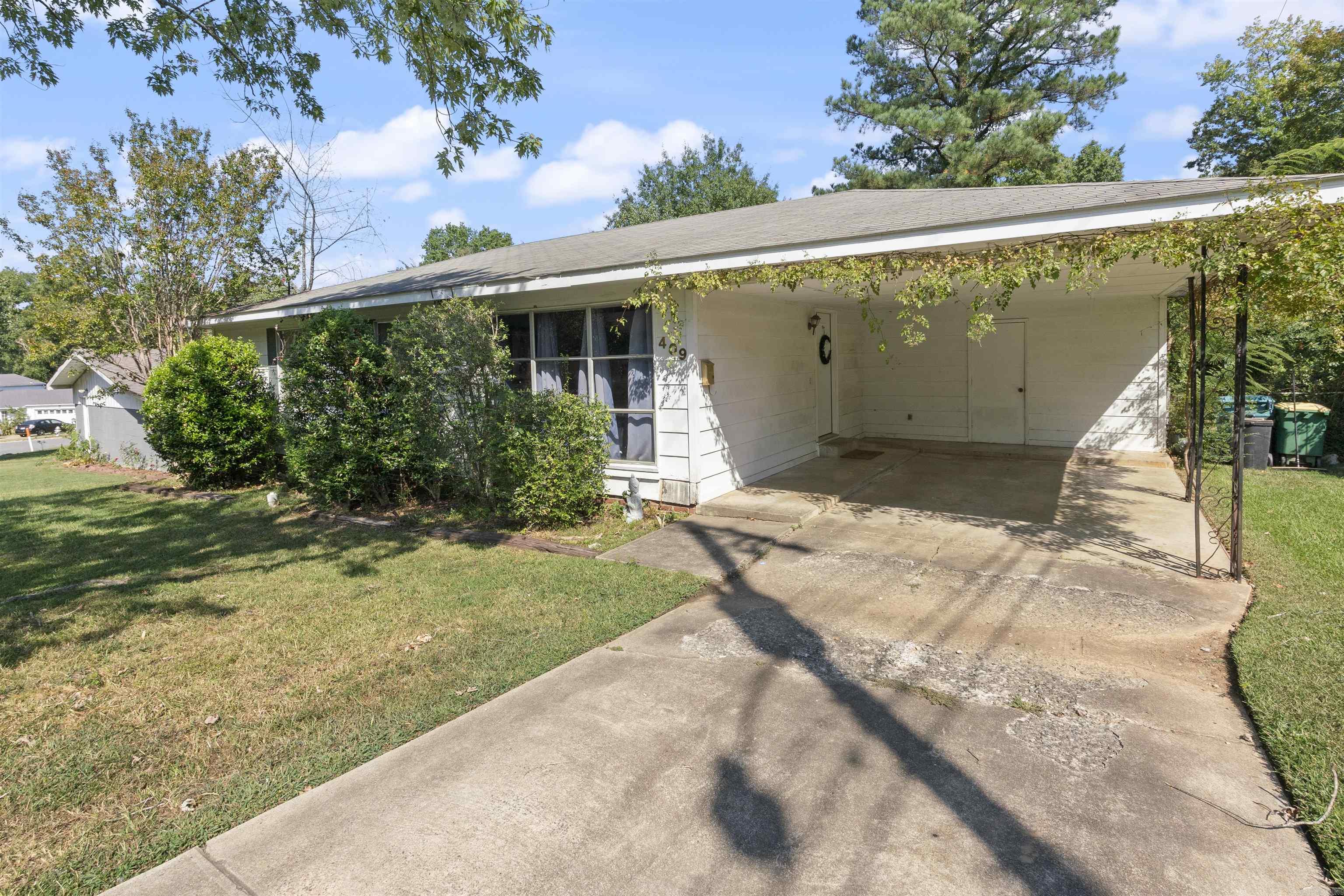 409 Maplewood Drive