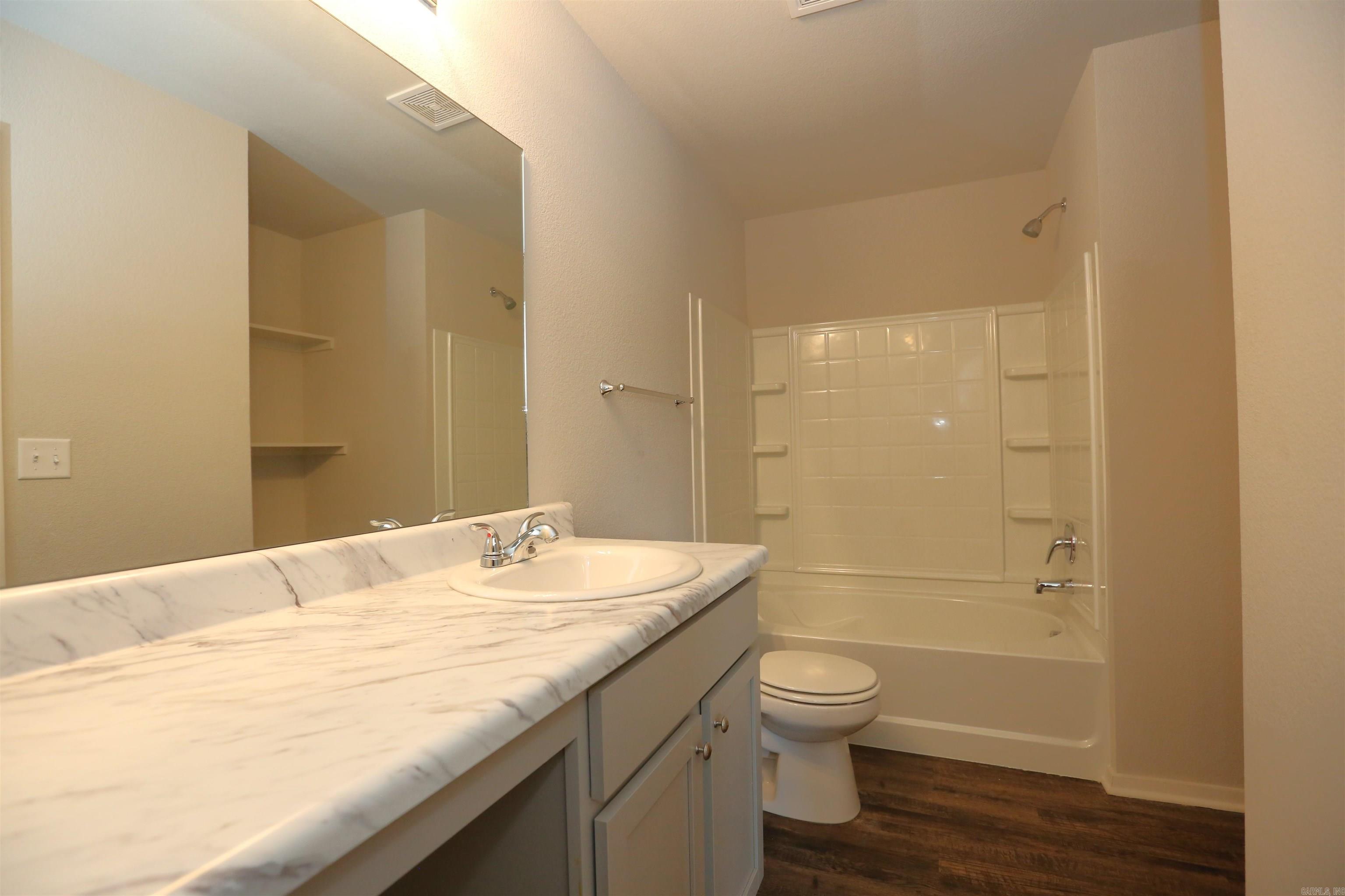 1248 Meadows Drive
