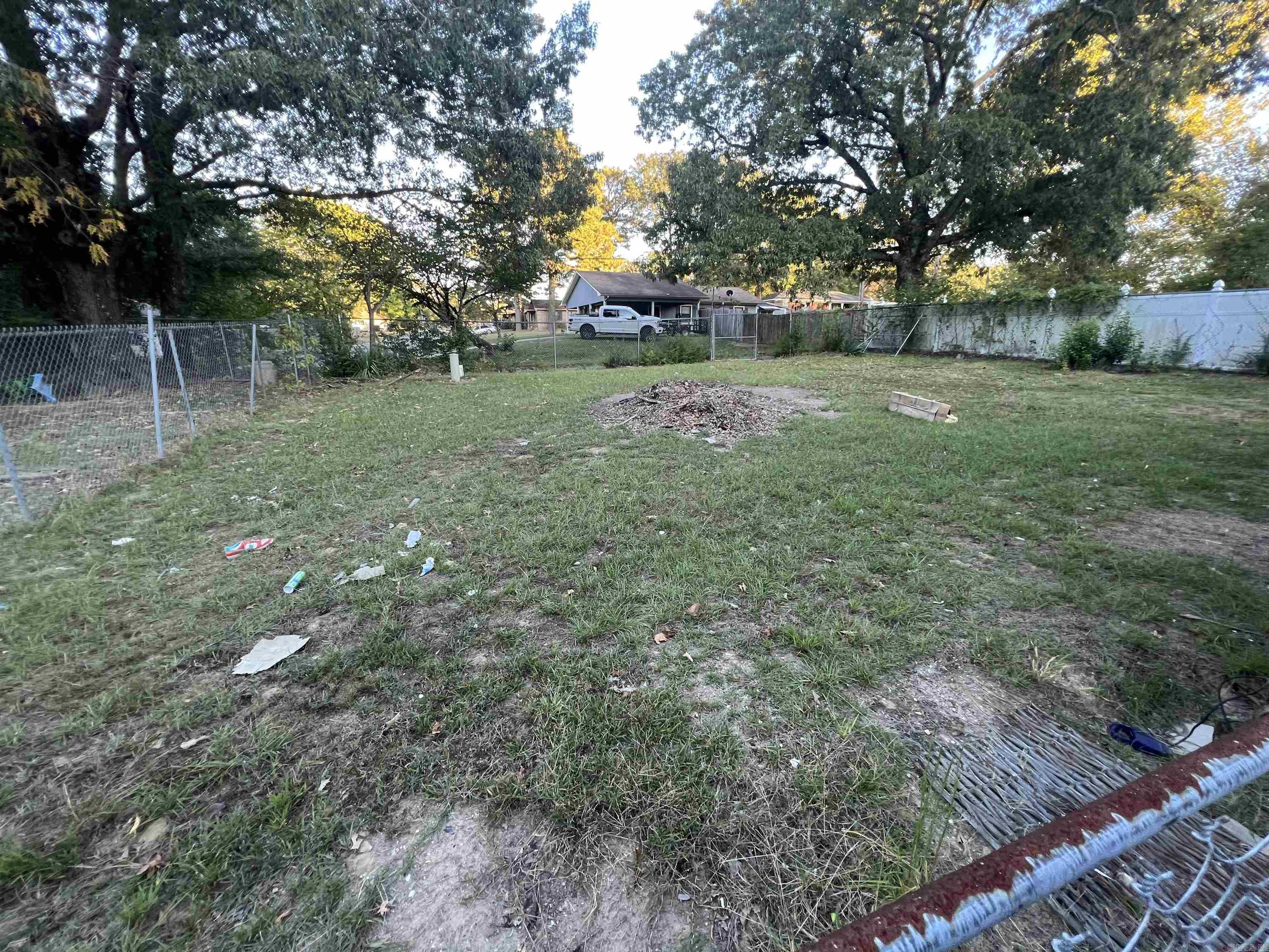 1233 Mimosa Street