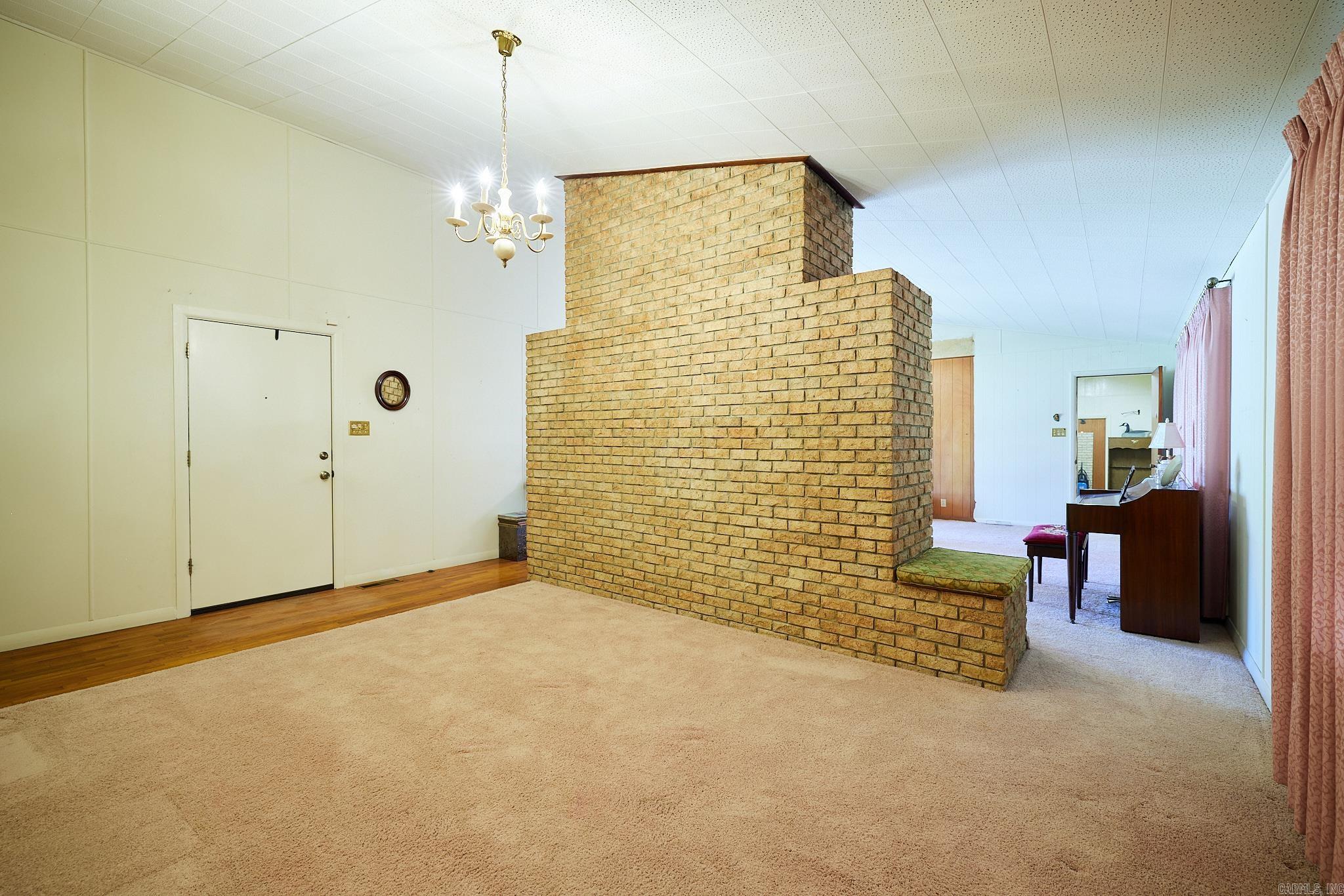 1103 HIGDON FERRY Road