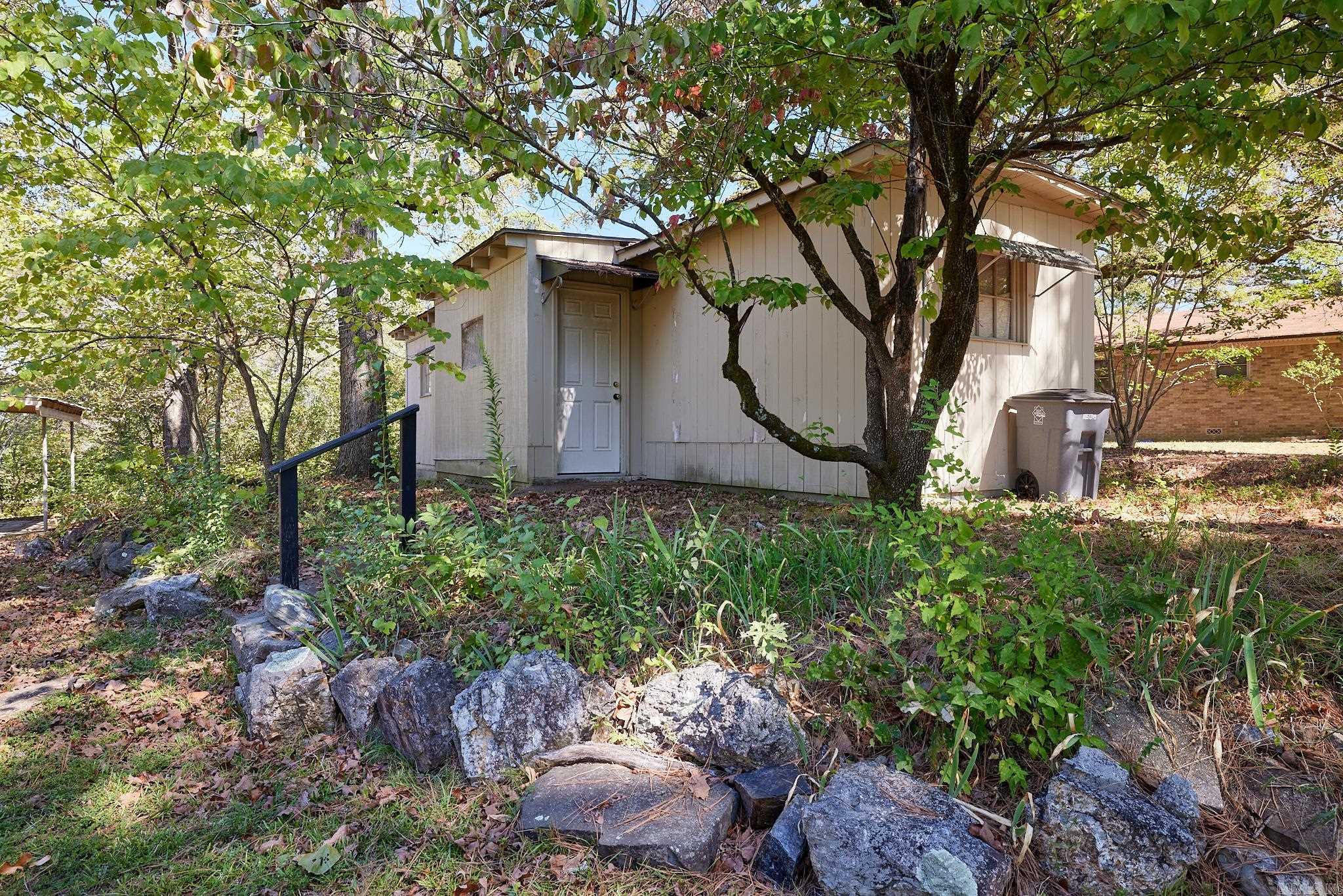 1103 HIGDON FERRY Road