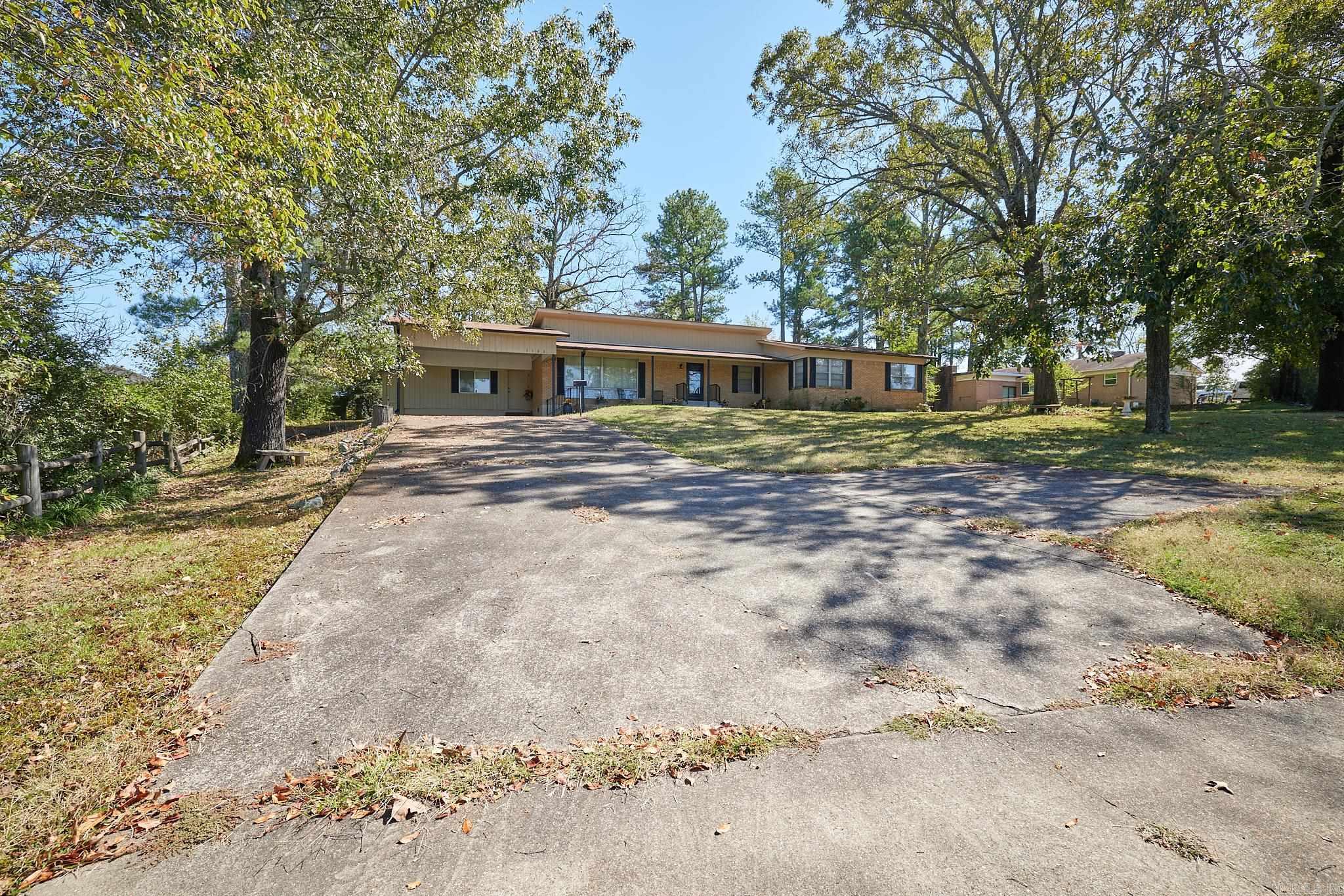 1103 HIGDON FERRY Road