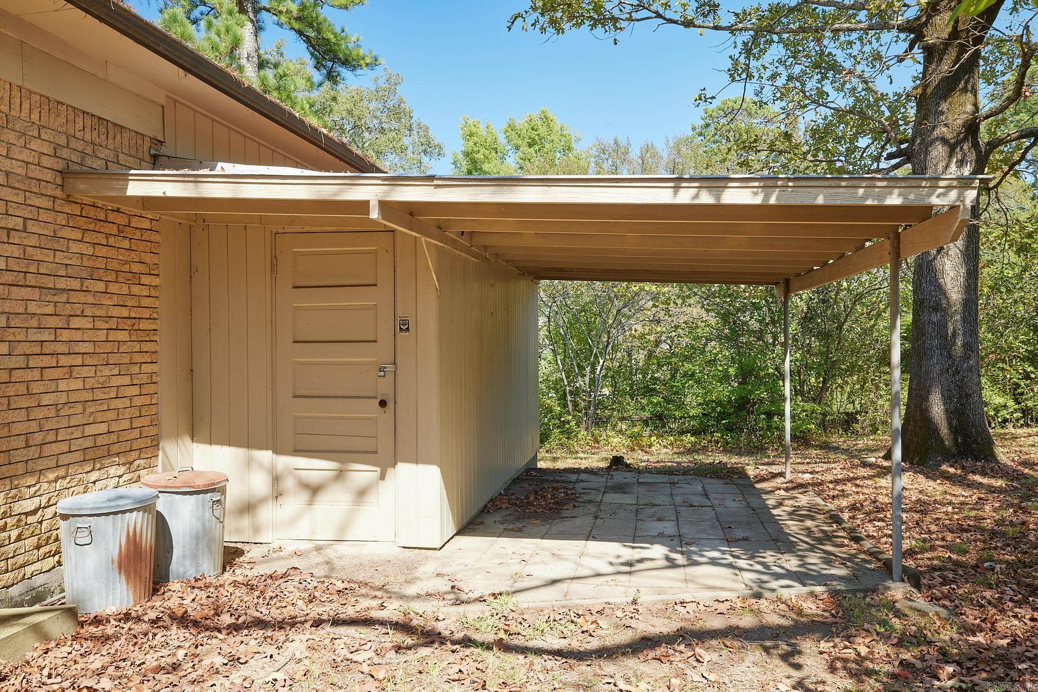 1103 HIGDON FERRY Road