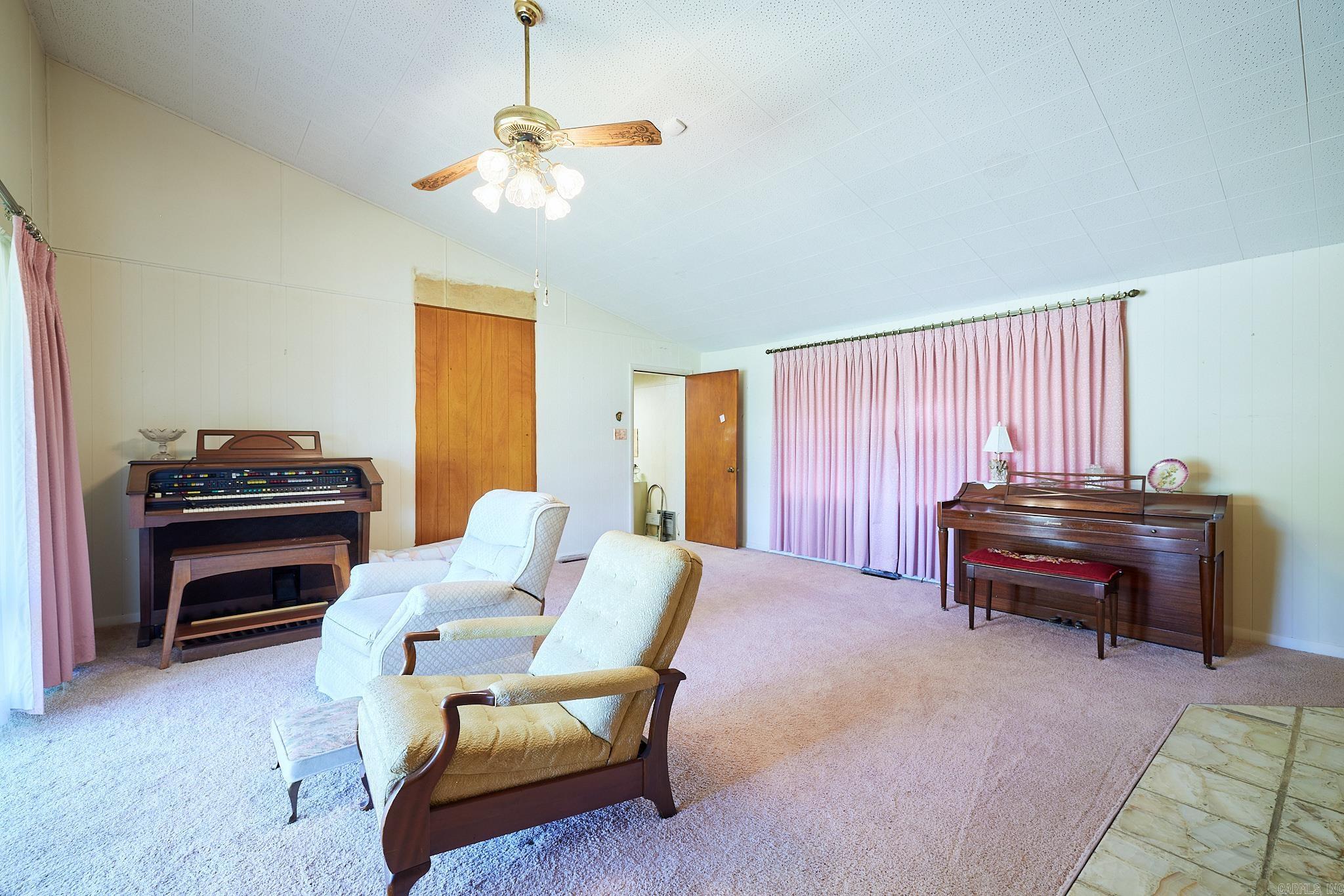 1103 HIGDON FERRY Road
