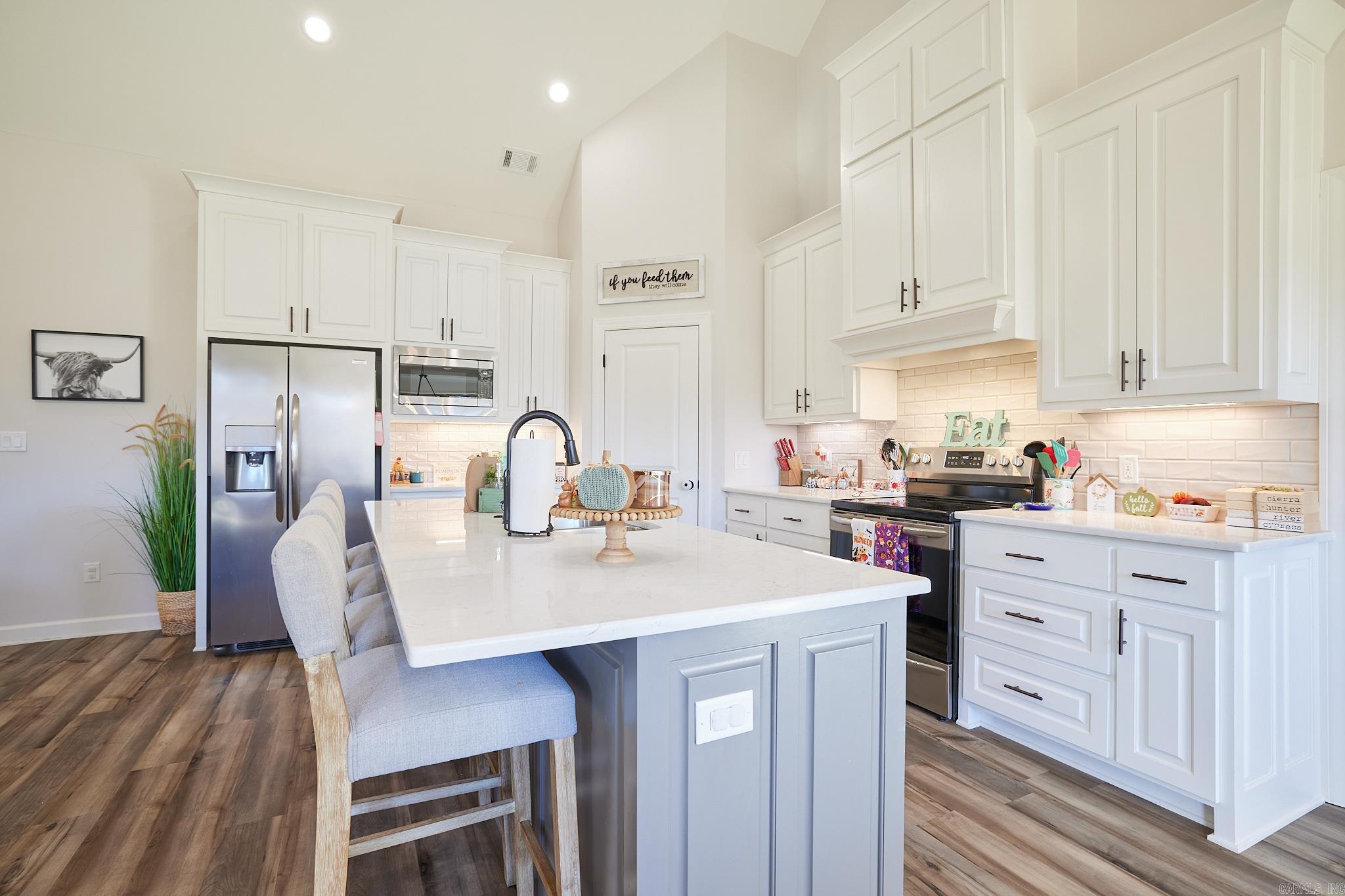 705 Dawsons Point Avenue