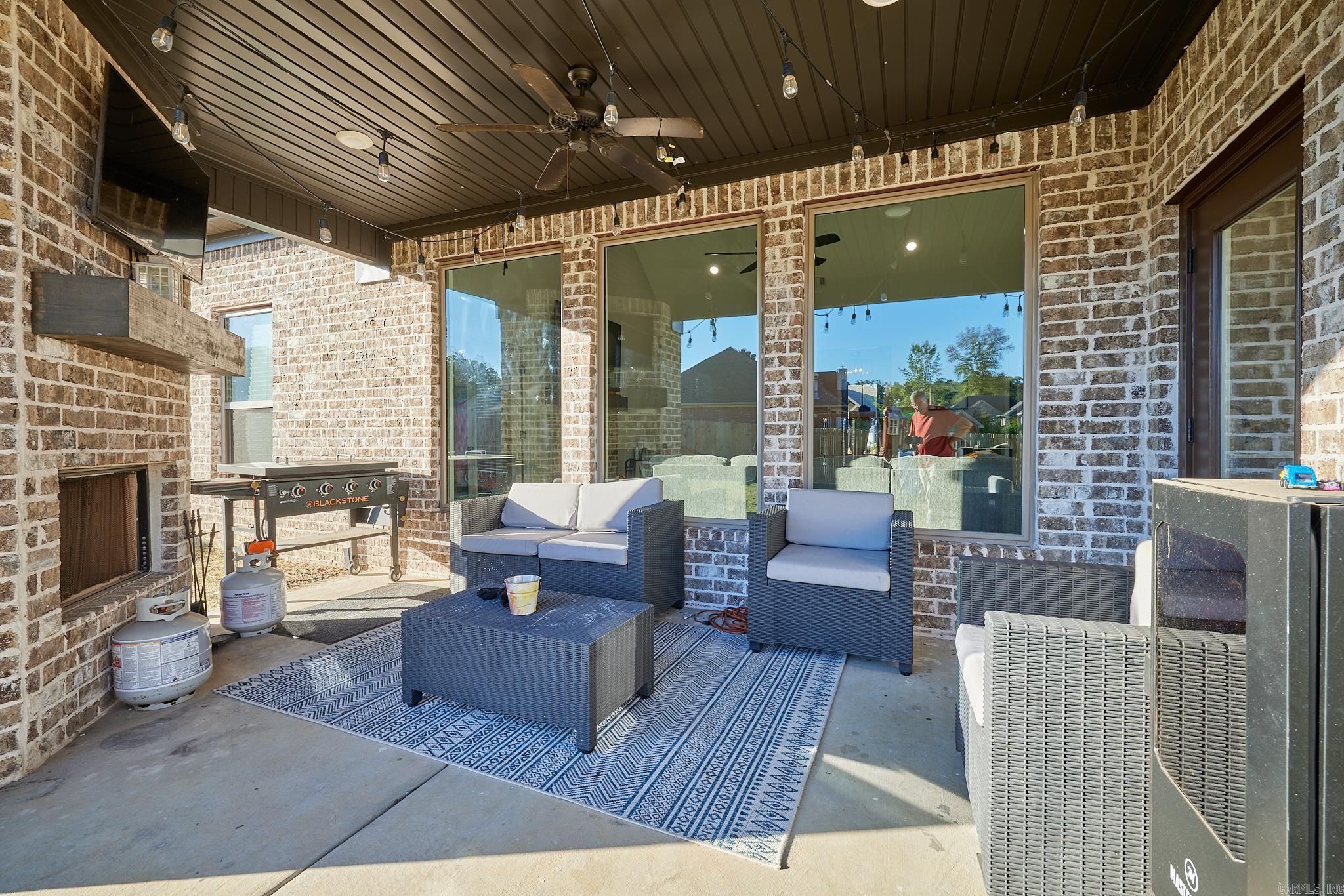 705 Dawsons Point Avenue