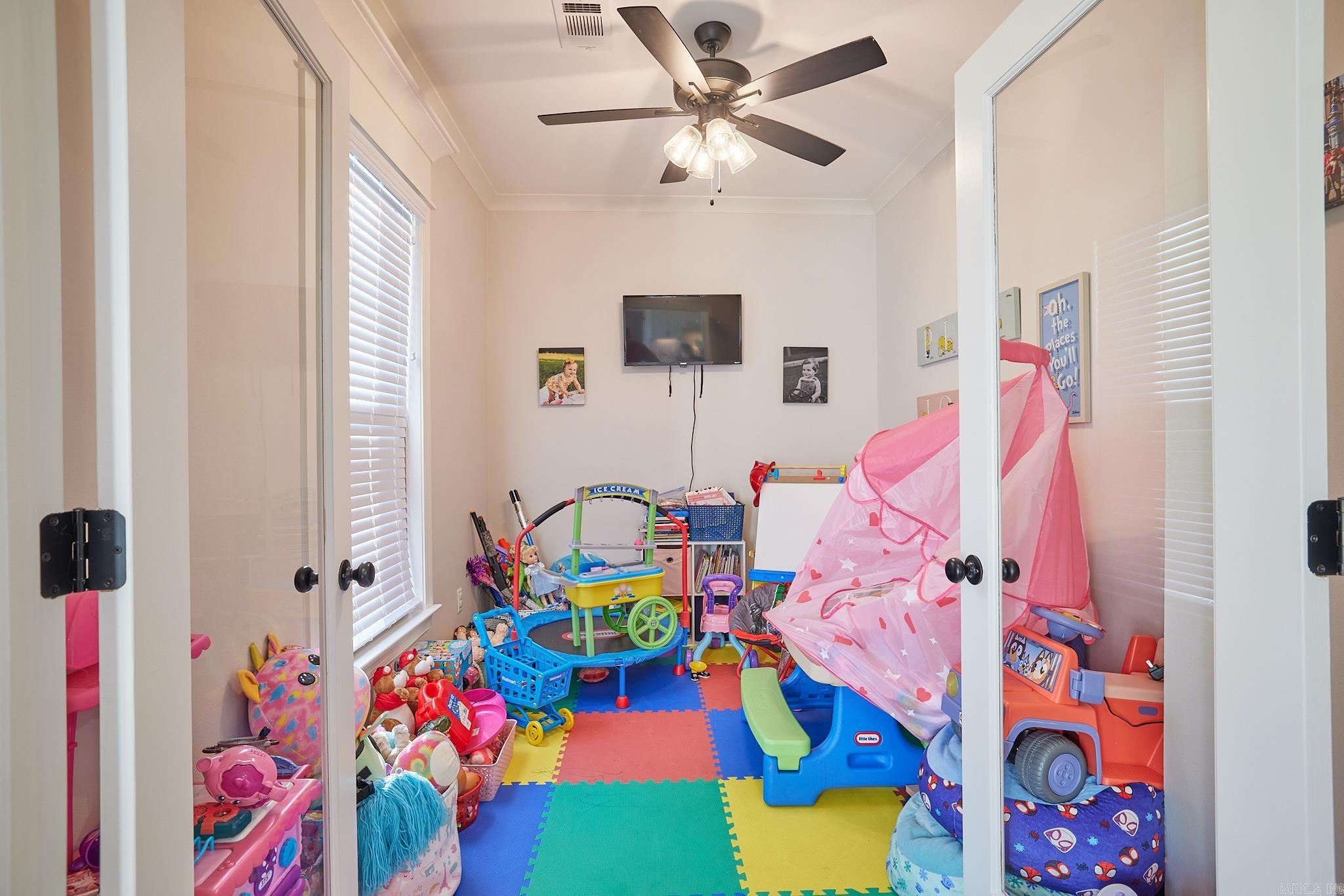 705 Dawsons Point Avenue