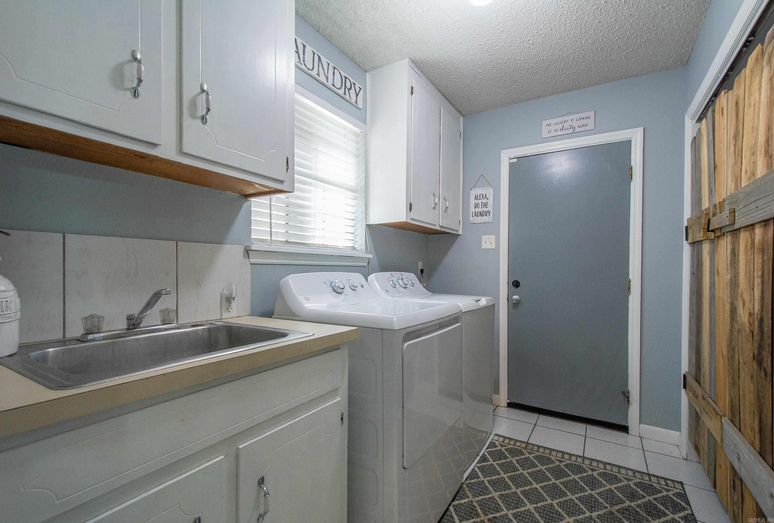 5814 Oak Meadows Road