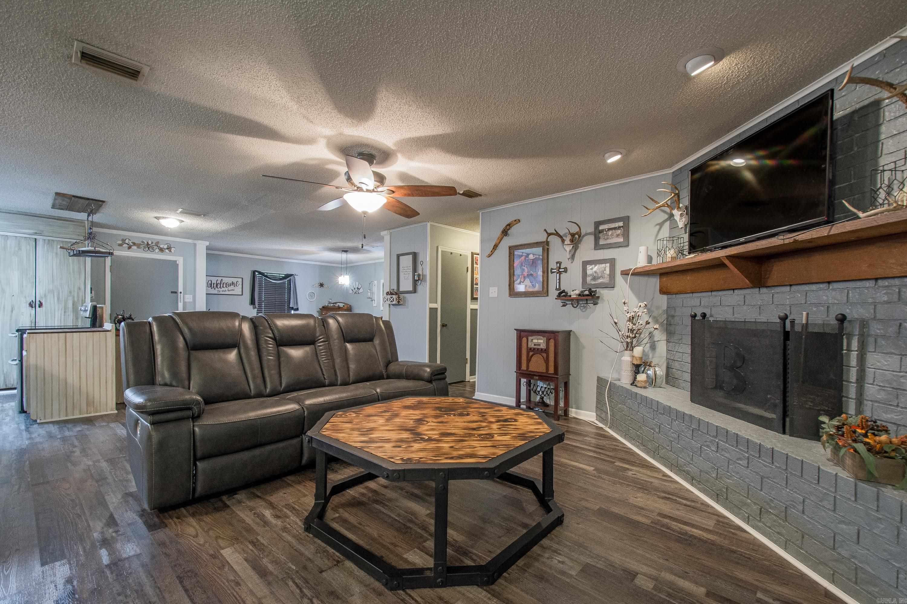 5814 Oak Meadows Road