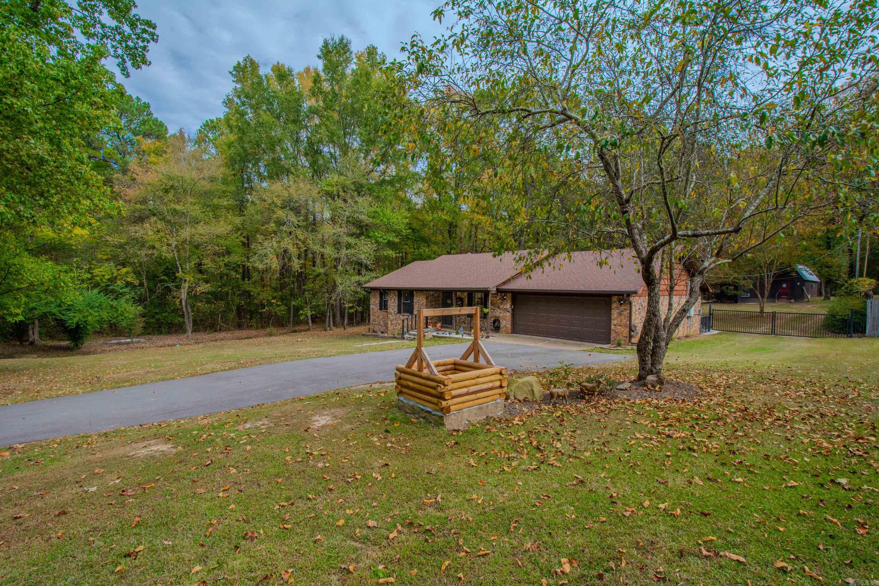 5814 Oak Meadows Road