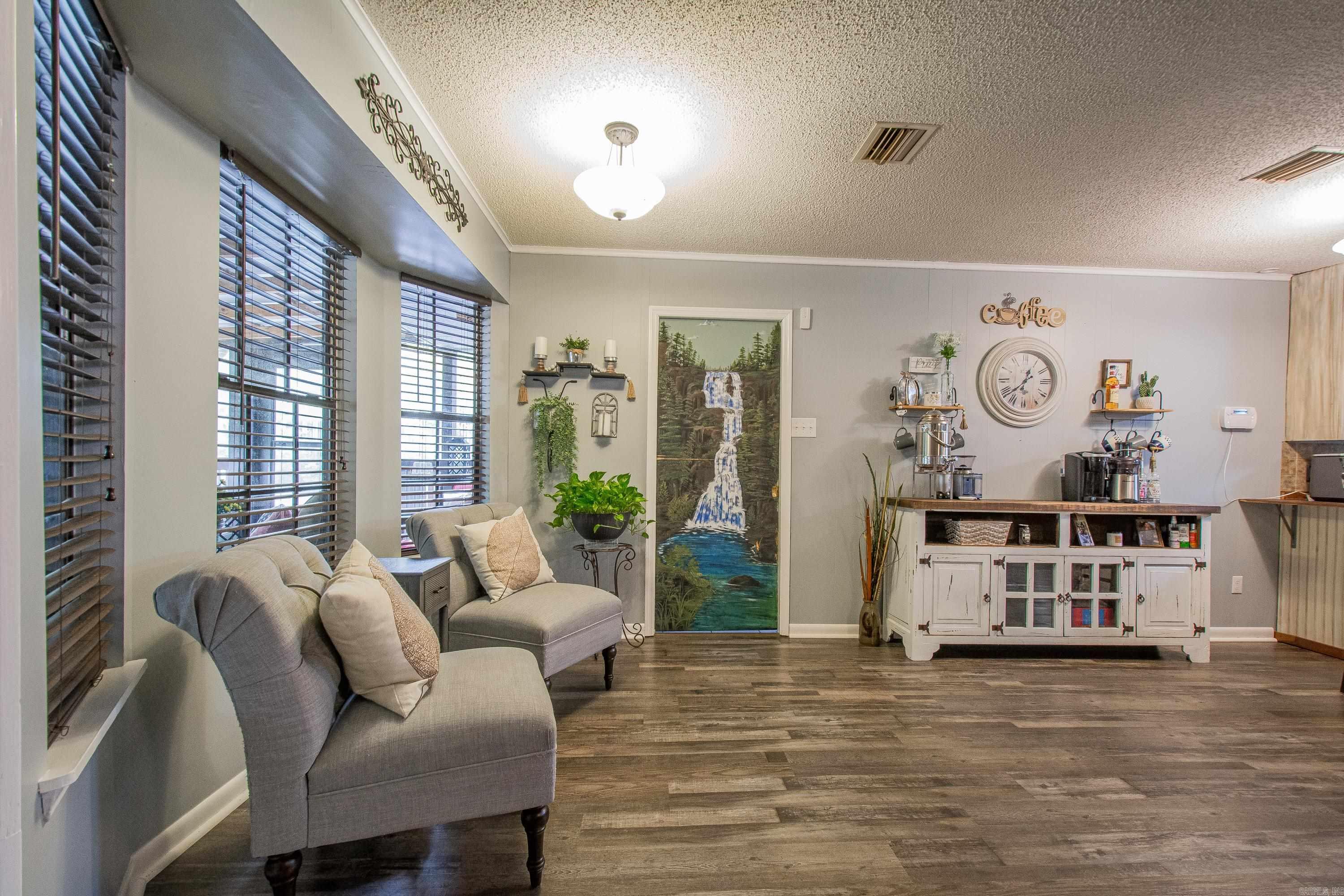 5814 Oak Meadows Road