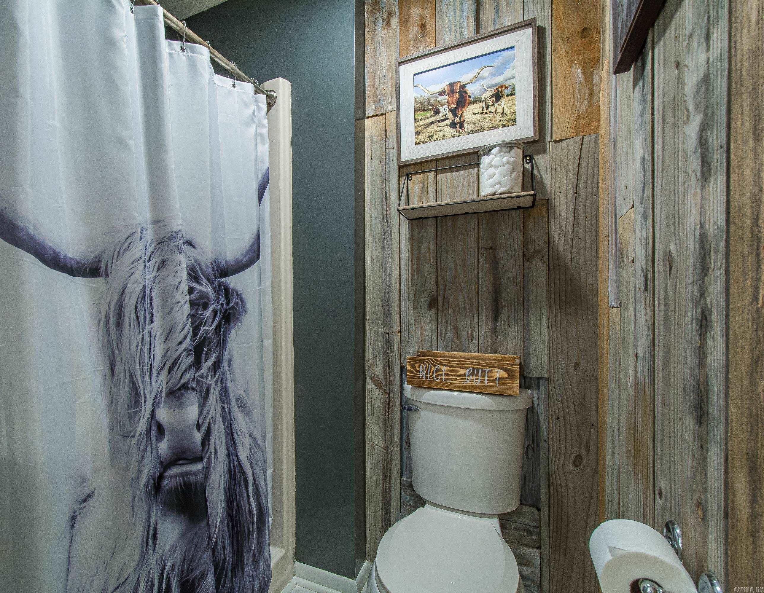 5814 Oak Meadows Road