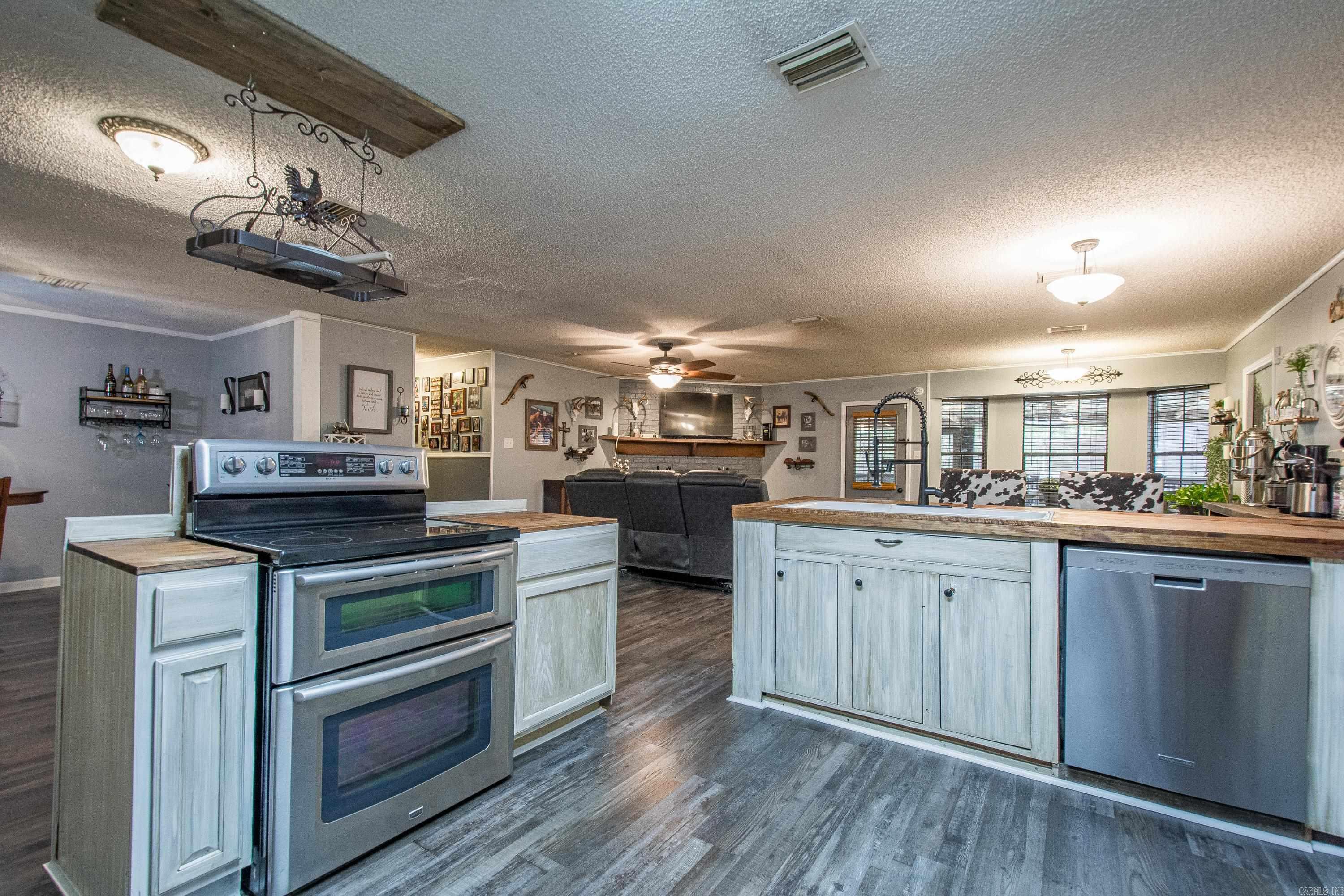 5814 Oak Meadows Road