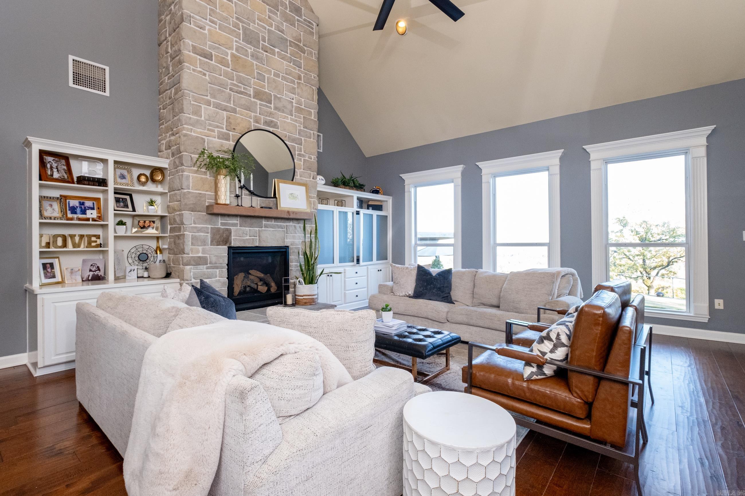 4120 Zachary Trail