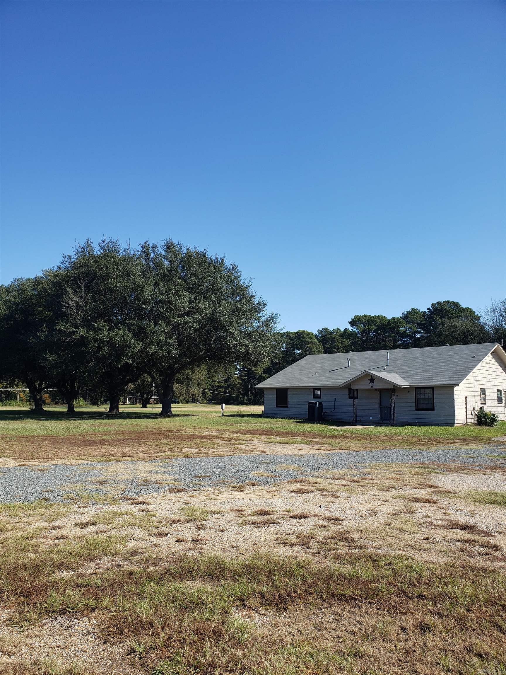 2104 Buck Wright Road