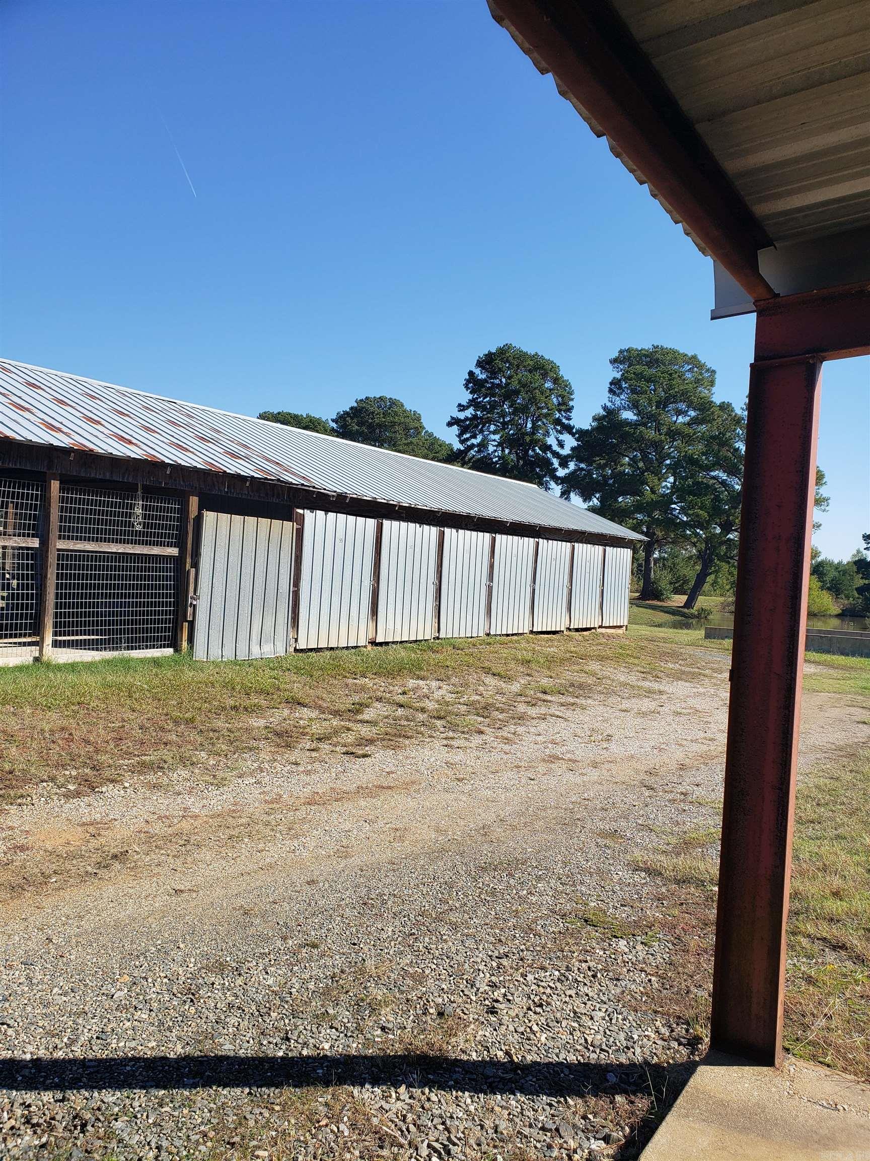 2104 Buck Wright Road