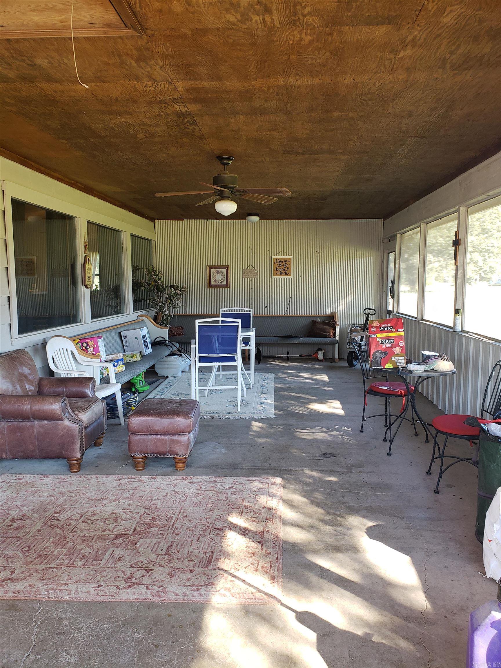 2104 Buck Wright Road