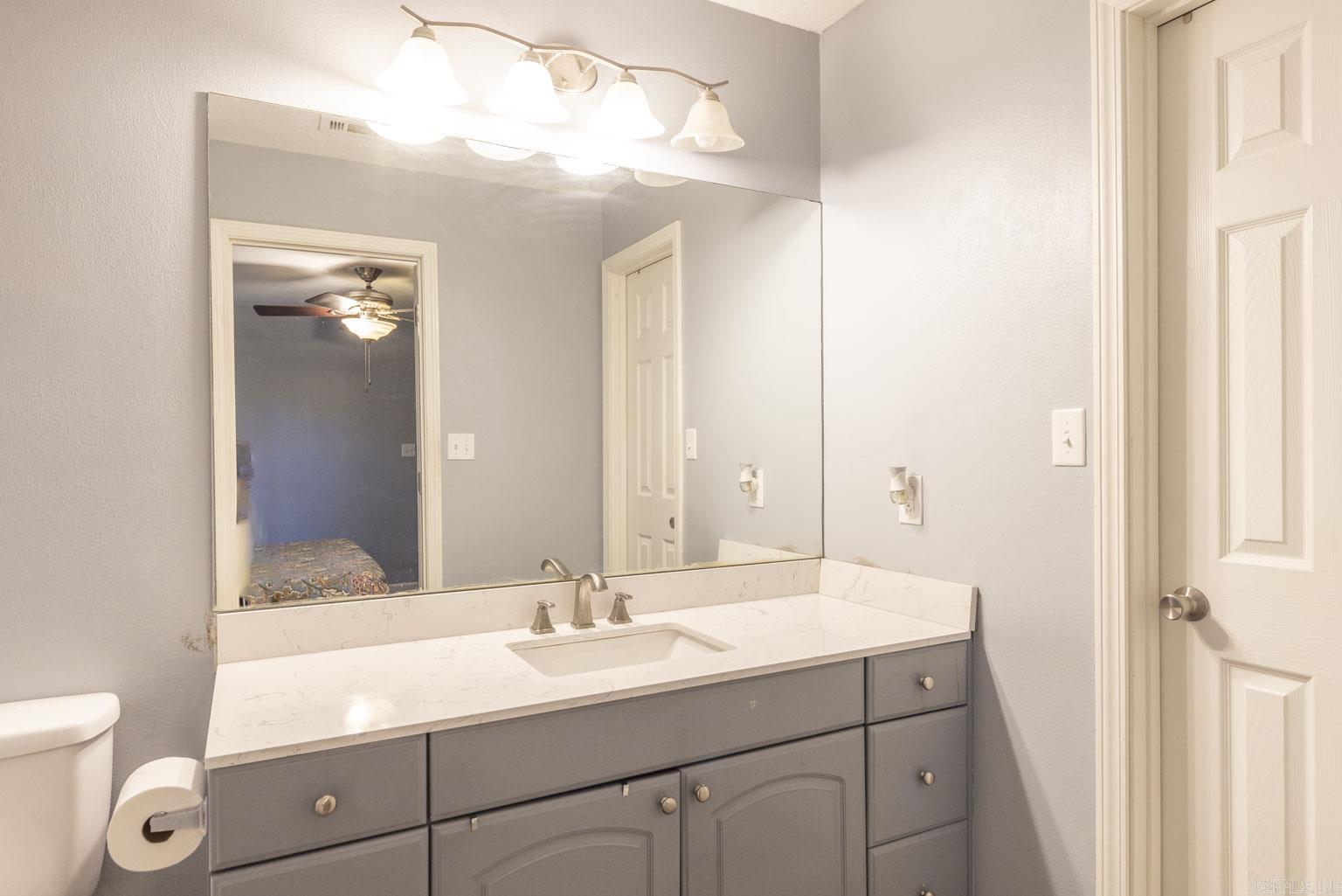 1813 Briarwood Cove