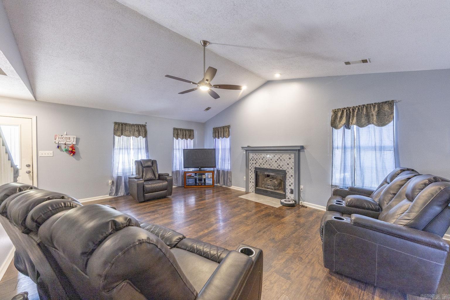 1813 Briarwood Cove