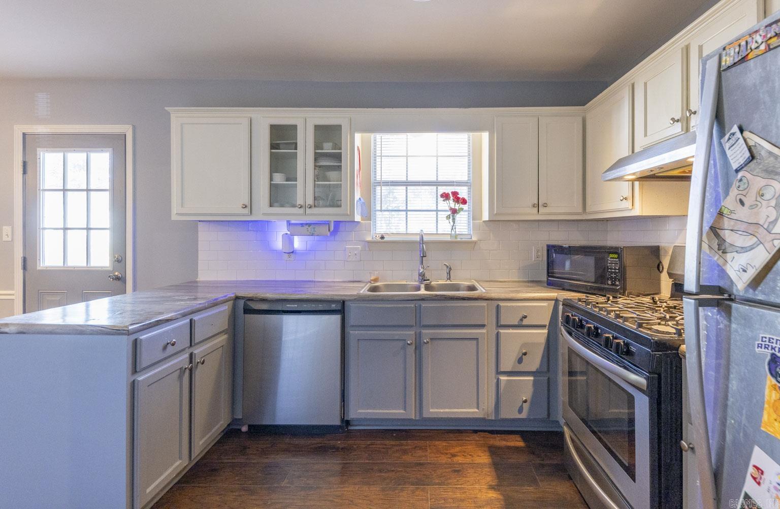 1813 Briarwood Cove