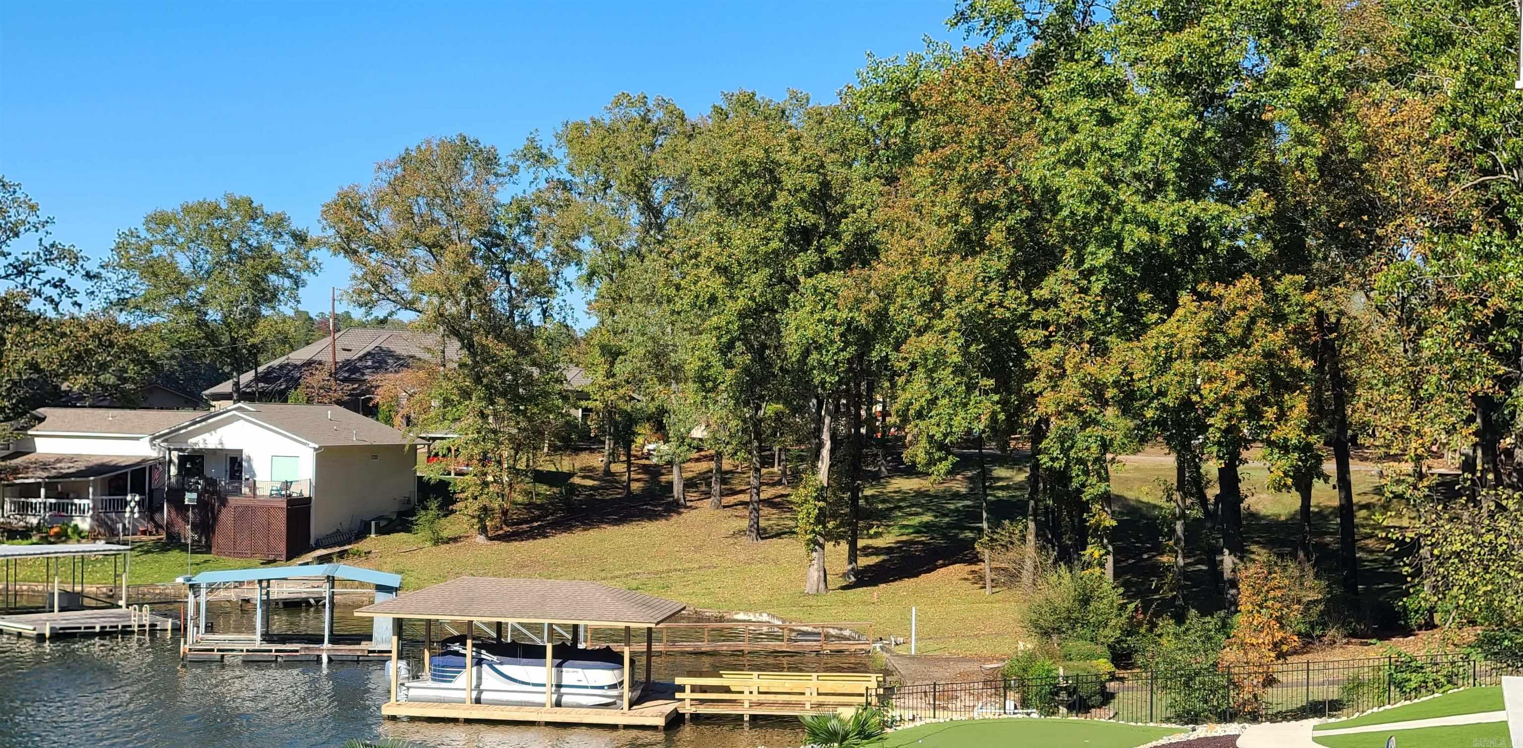 109 Bayview Point