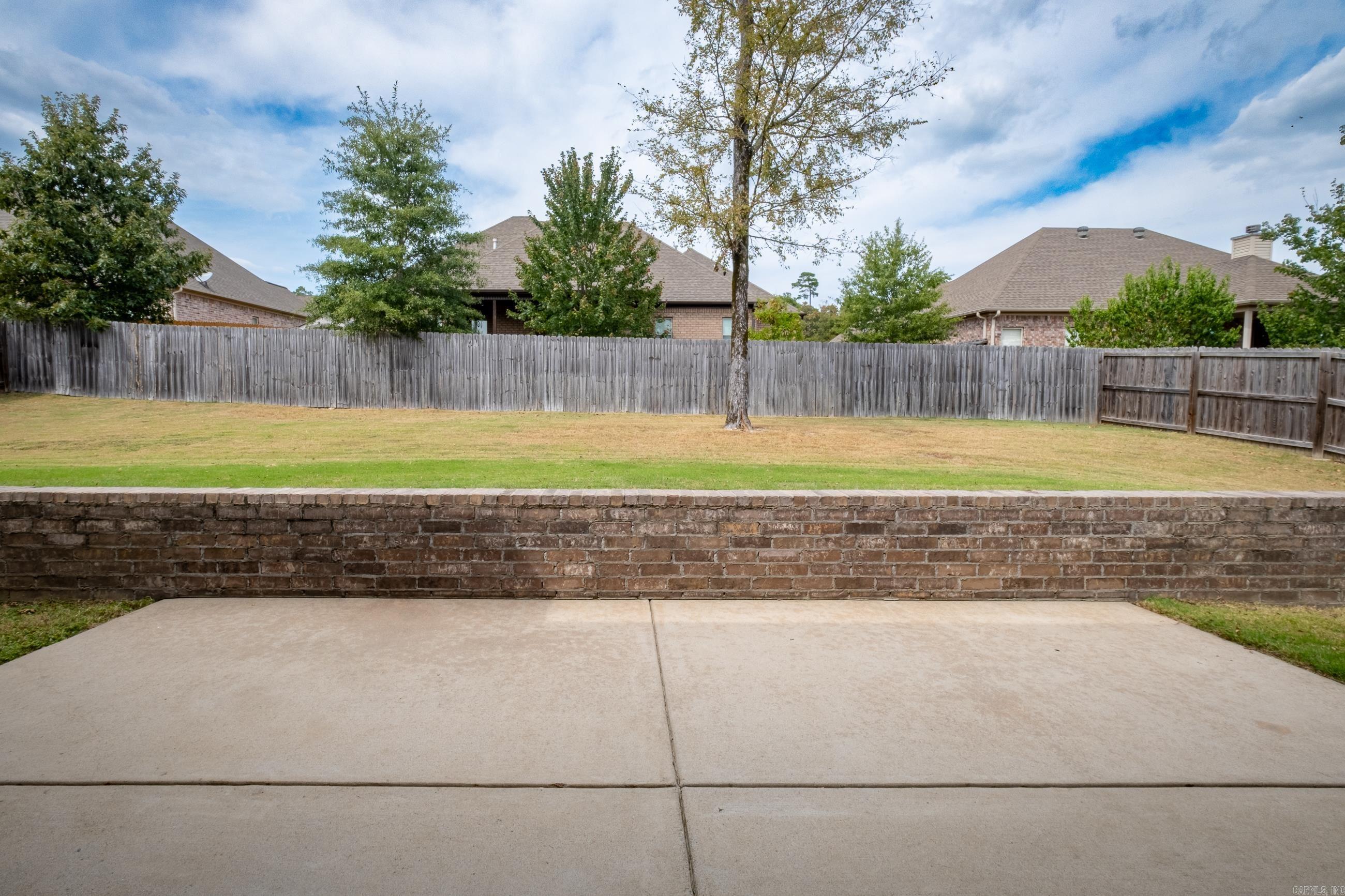 2414 Ramond Lane