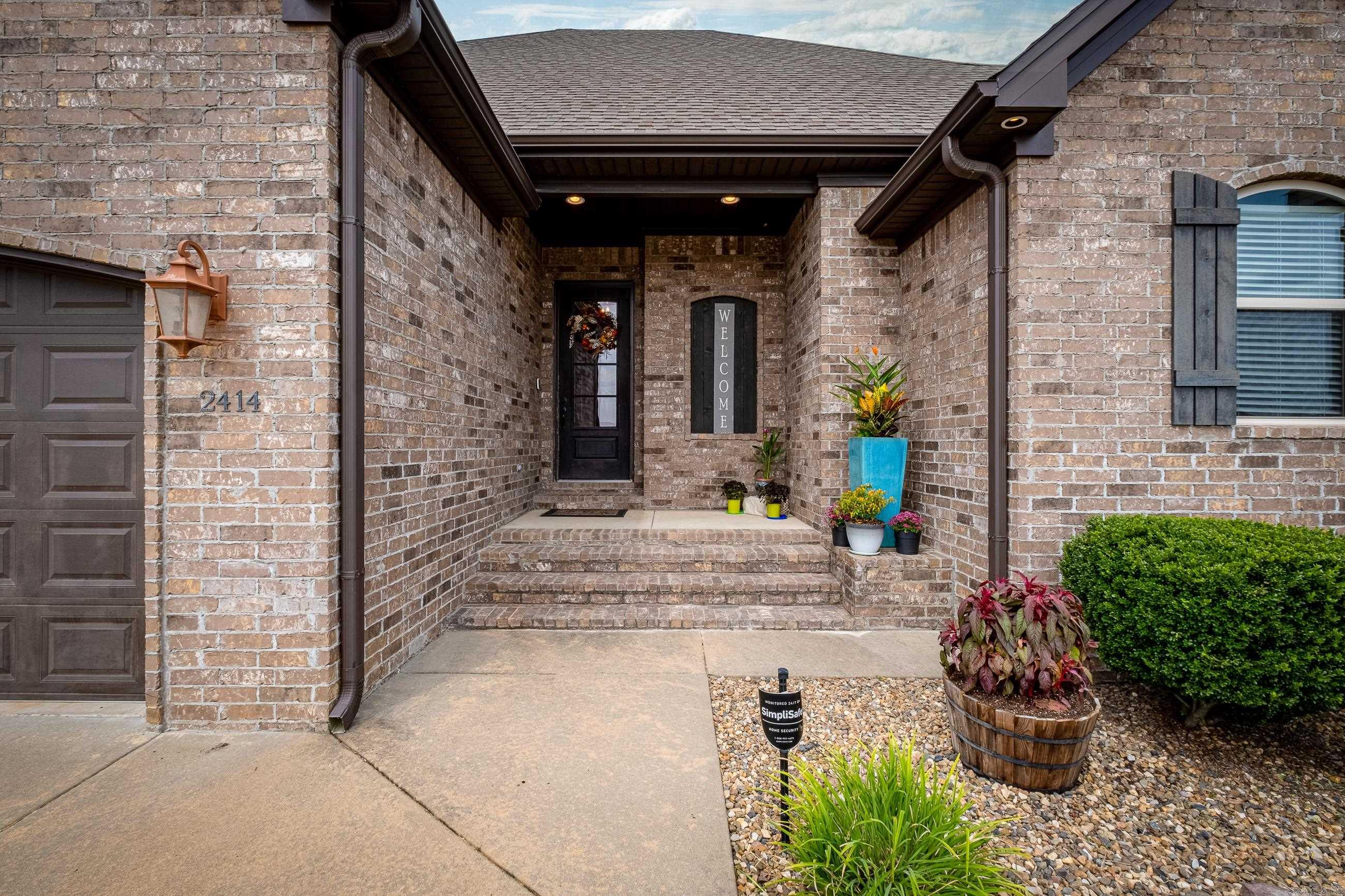 2414 Ramond Lane