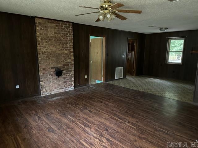 7180 Hwy 63