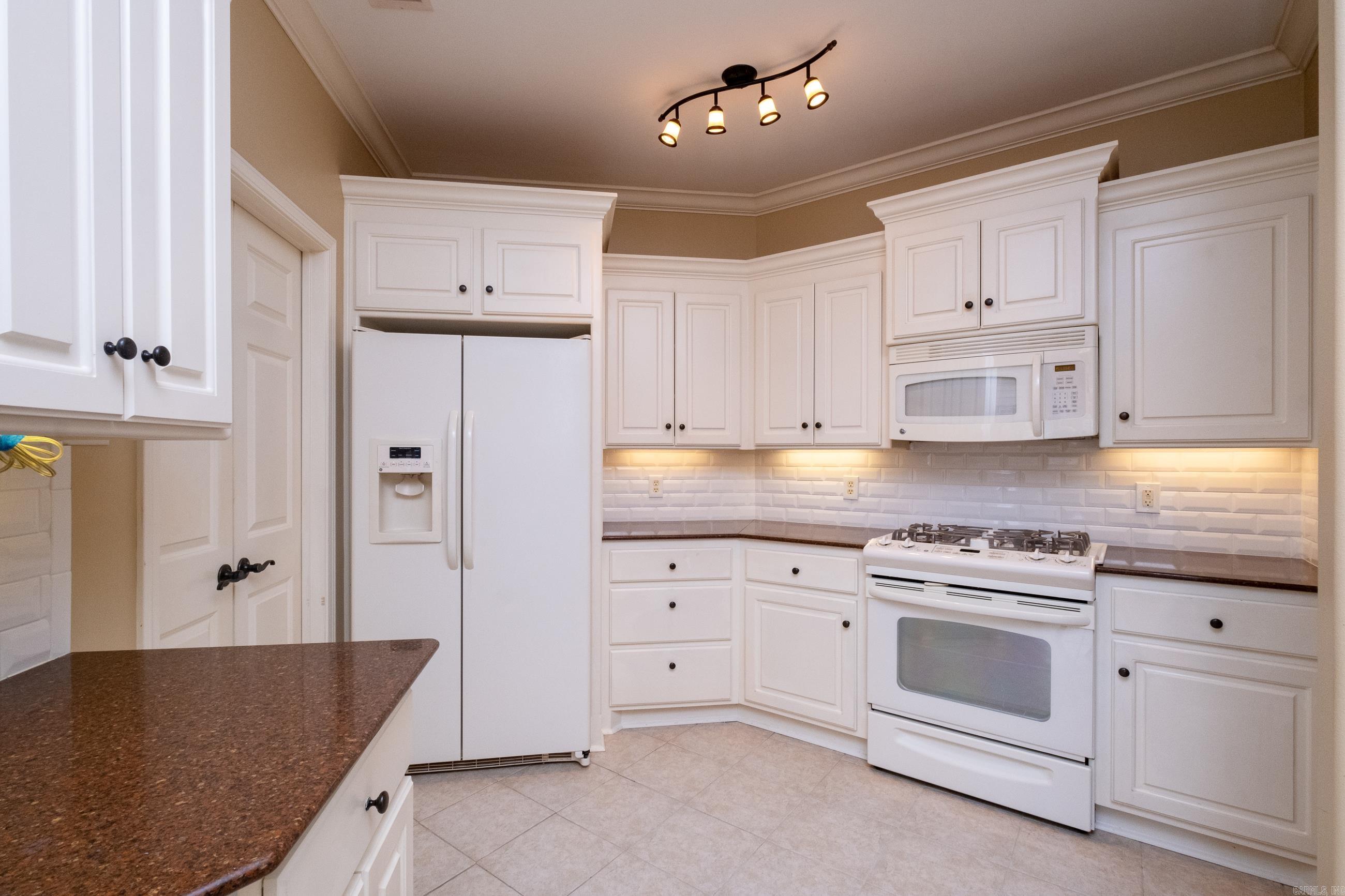 66 Hunters Green Circle