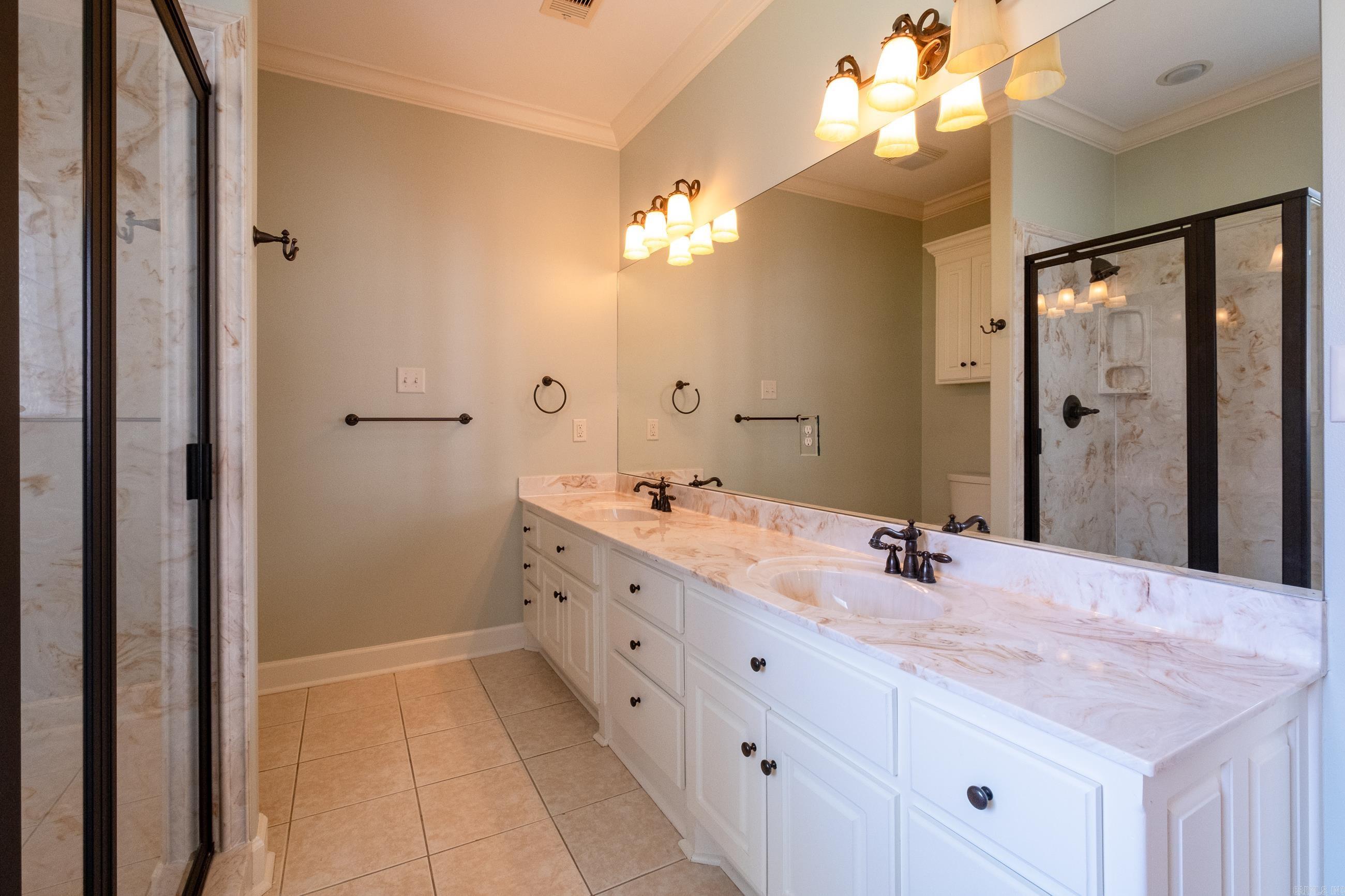 66 Hunters Green Circle