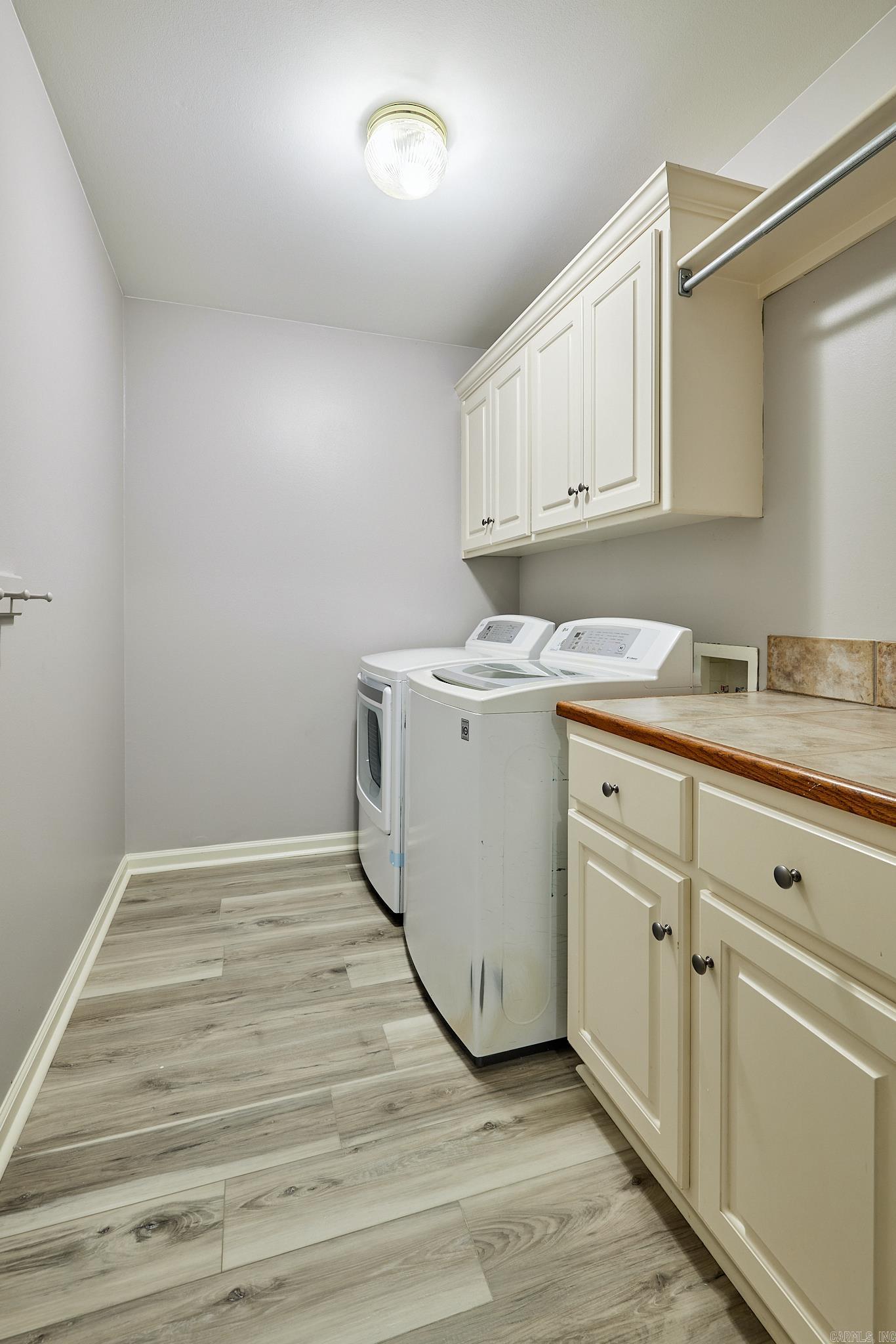 135 Apple Blossom Loop