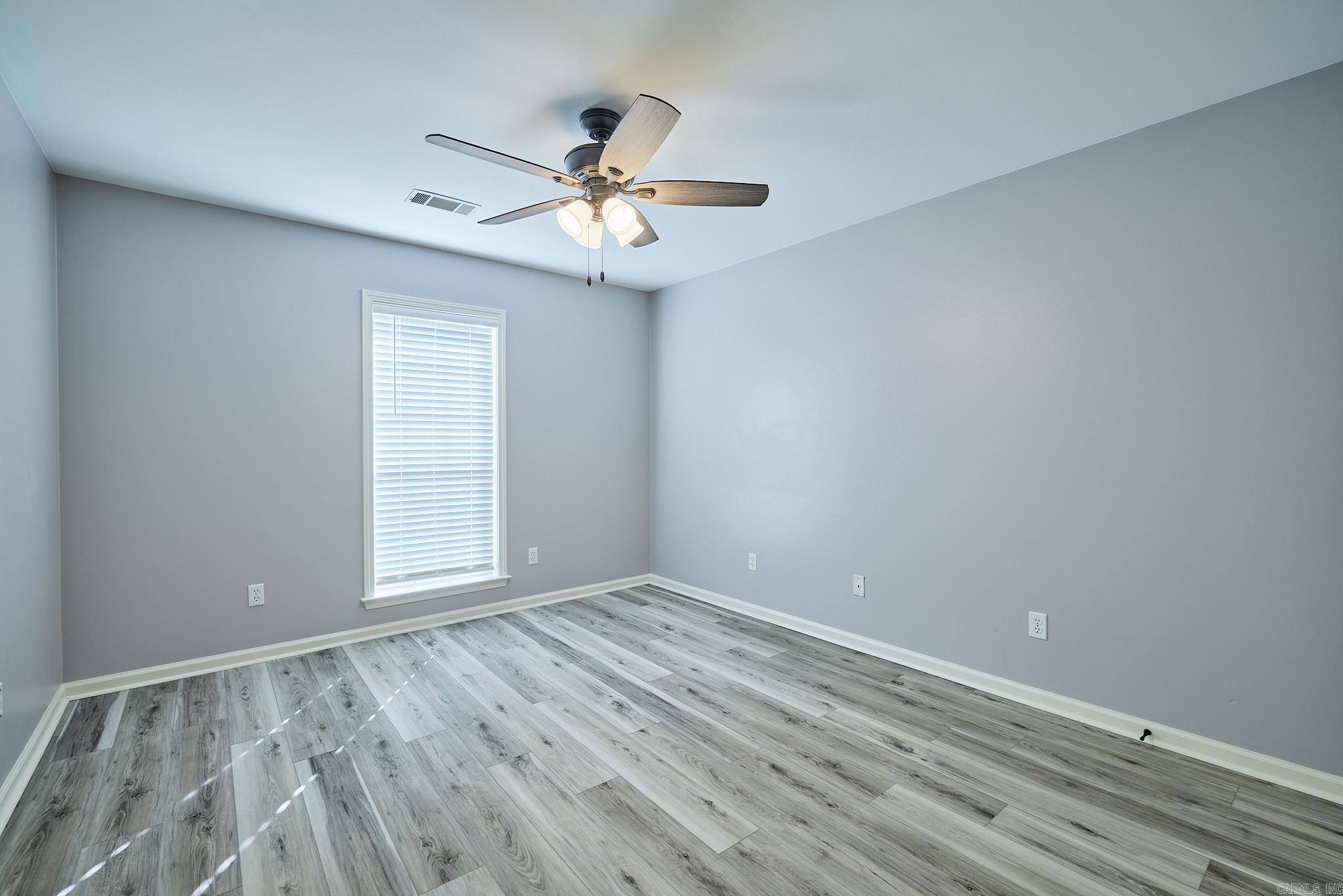 135 Apple Blossom Loop