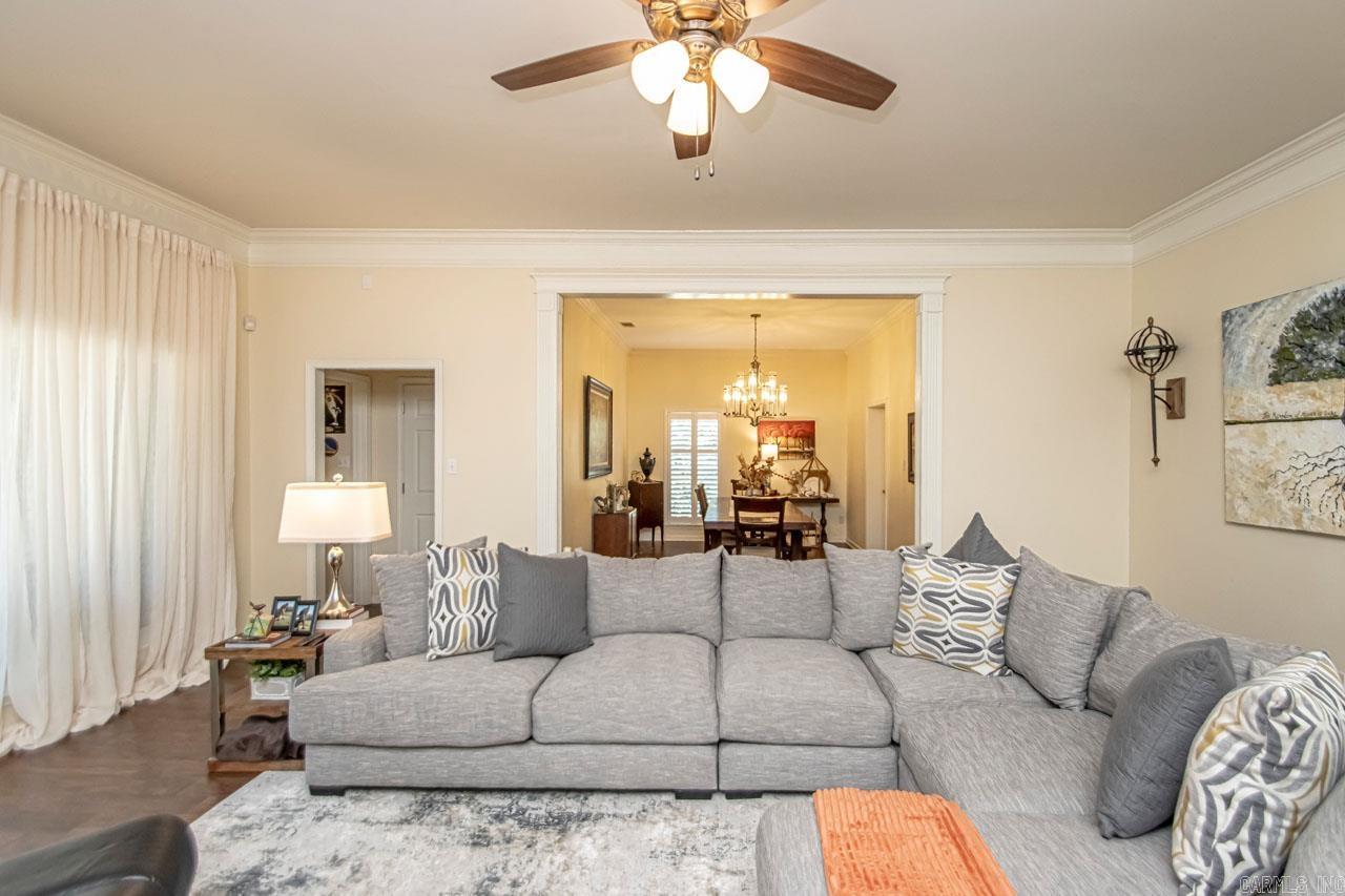 6816 Kensington Drive