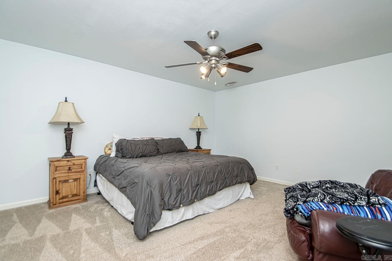 6816 Kensington Drive