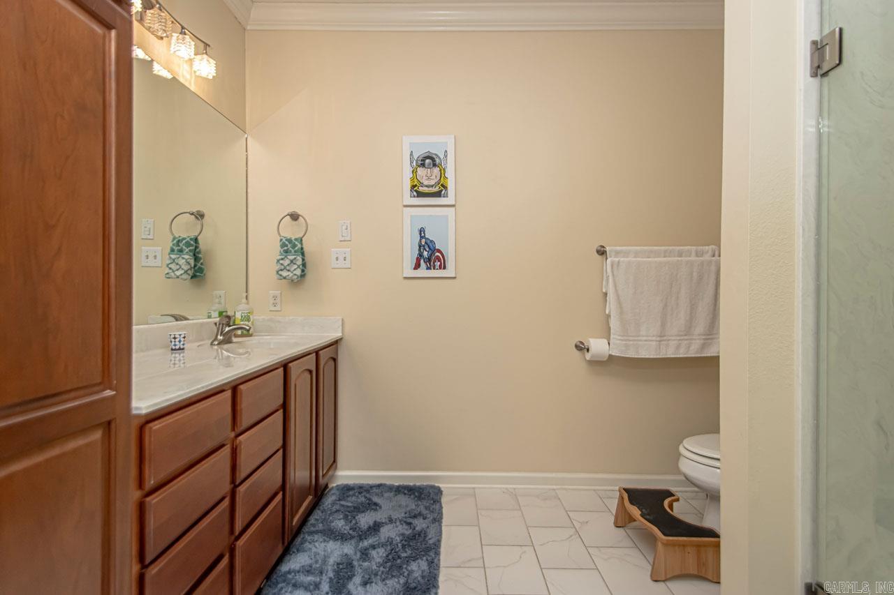 6816 Kensington Drive