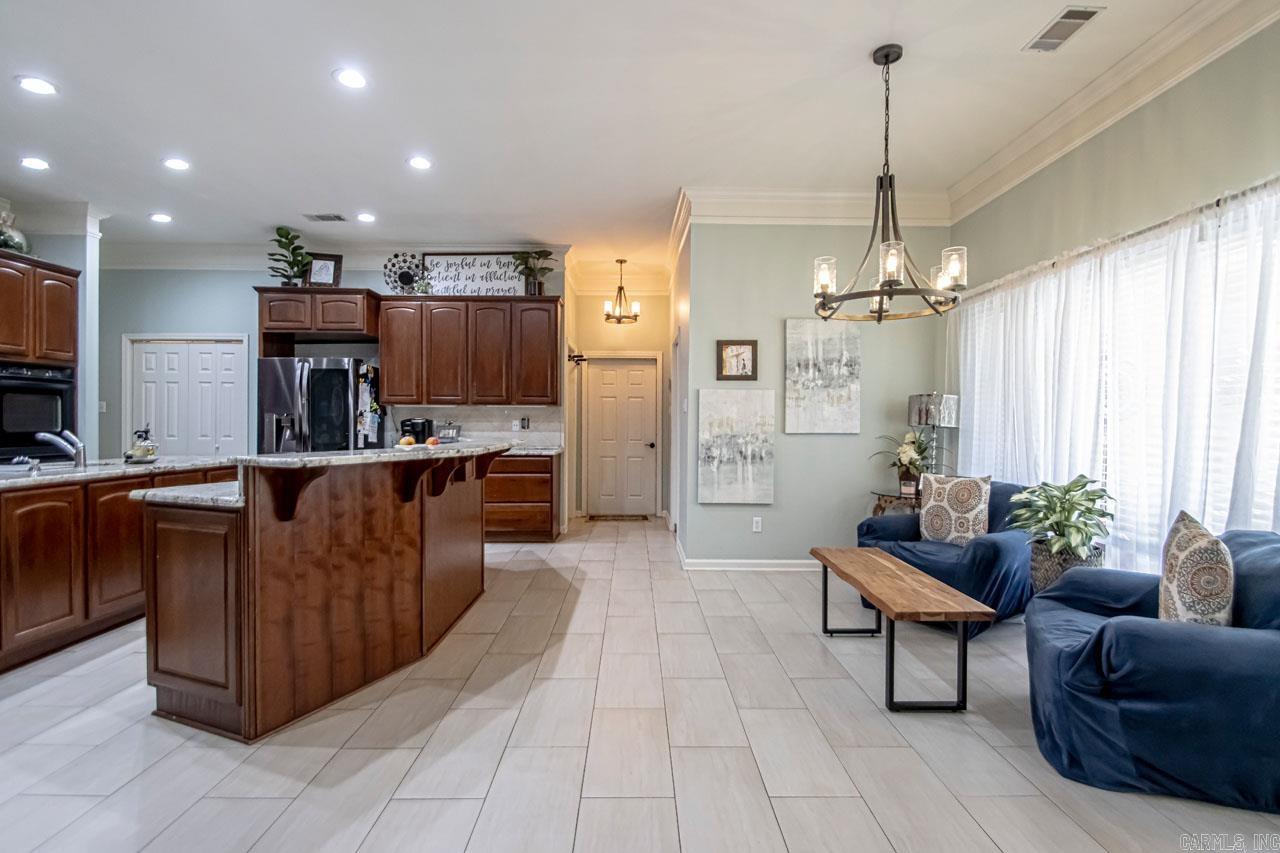 6816 Kensington Drive