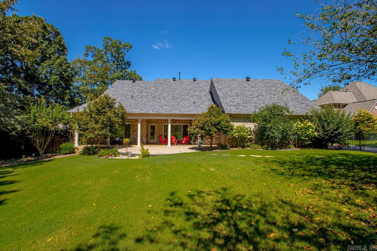 6816 Kensington Drive