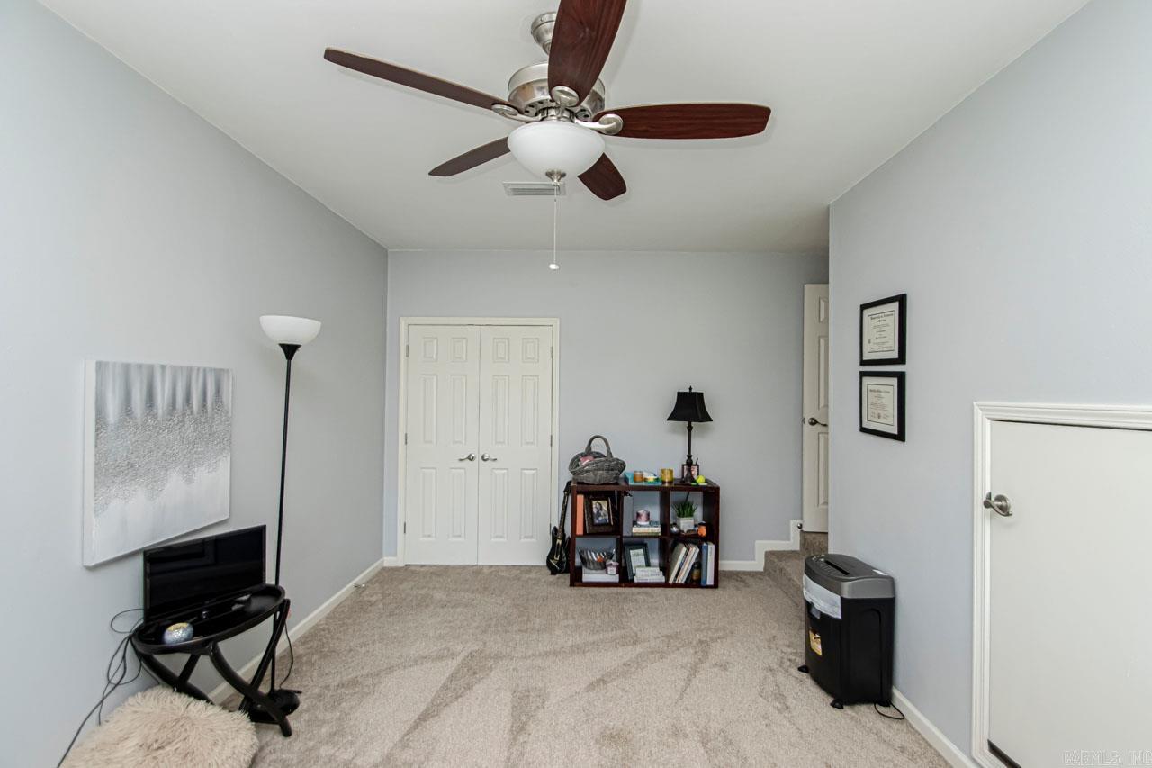 6816 Kensington Drive