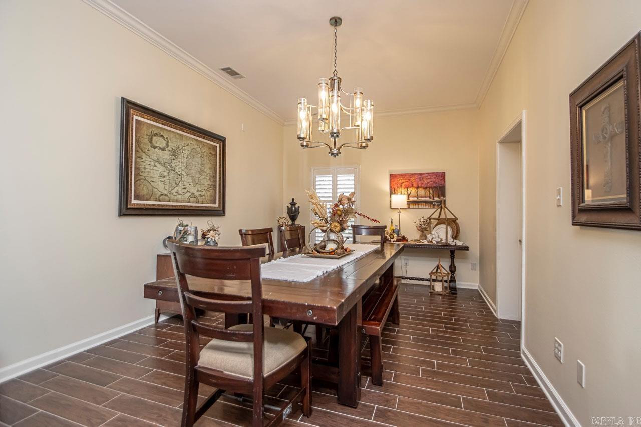 6816 Kensington Drive