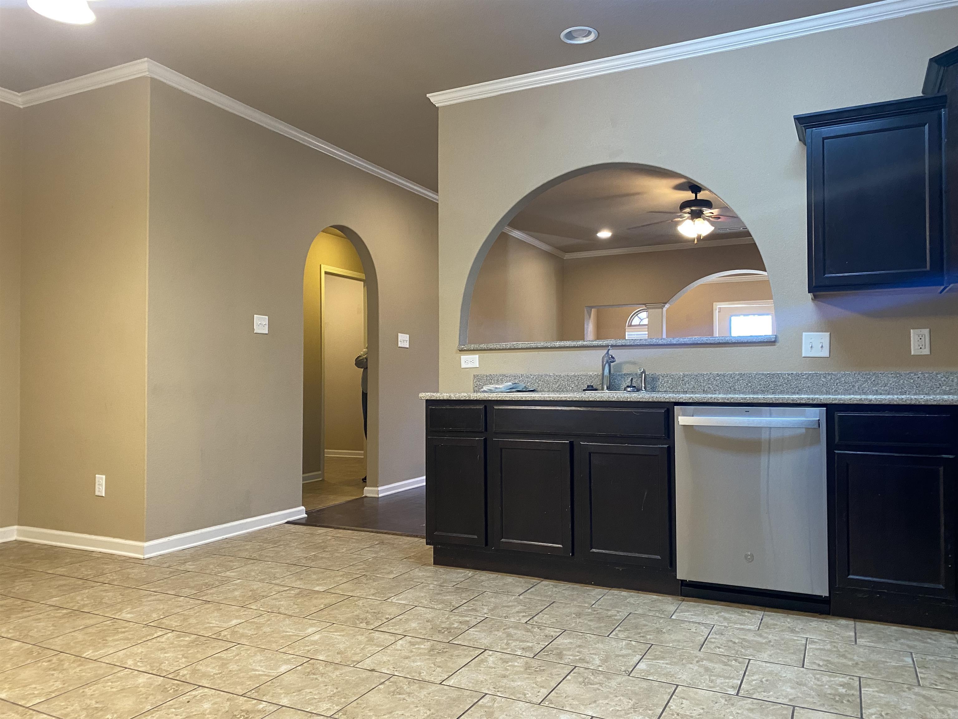 95 Earnhardt Cir