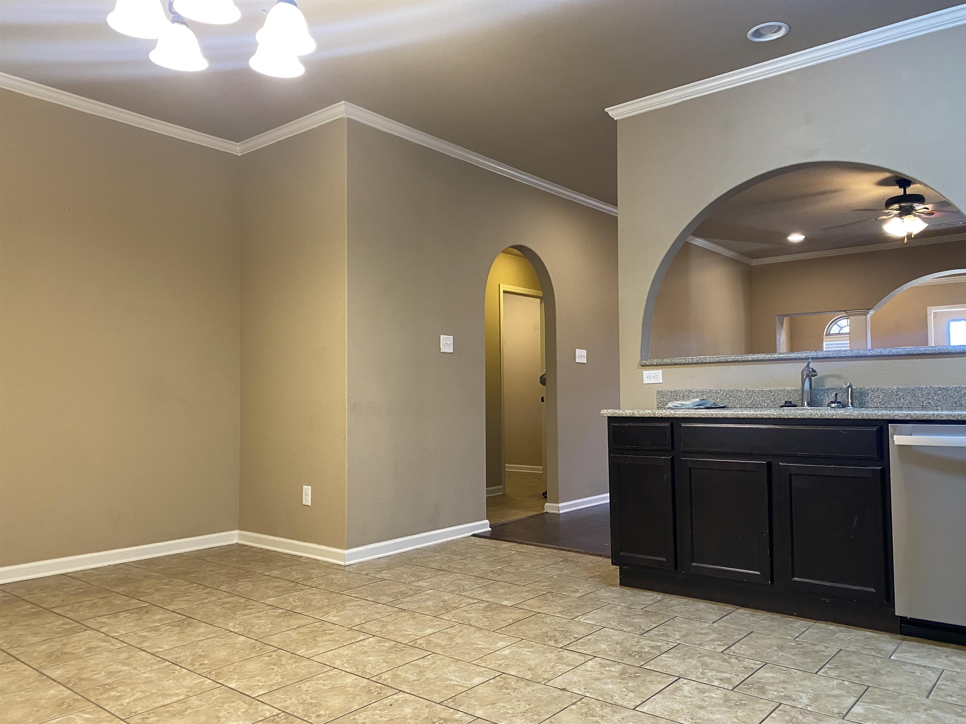 95 Earnhardt Cir
