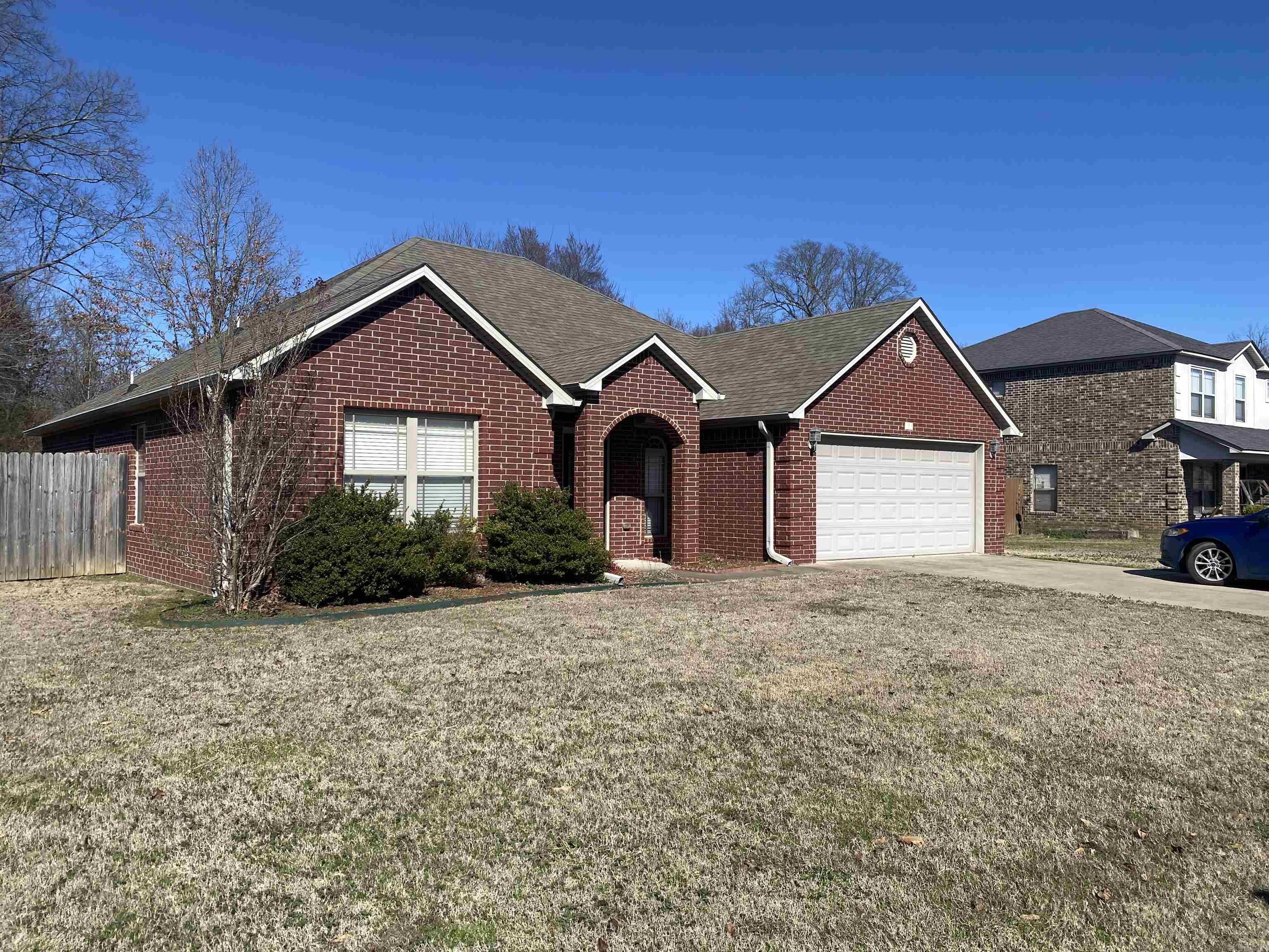 95 Earnhardt Cir