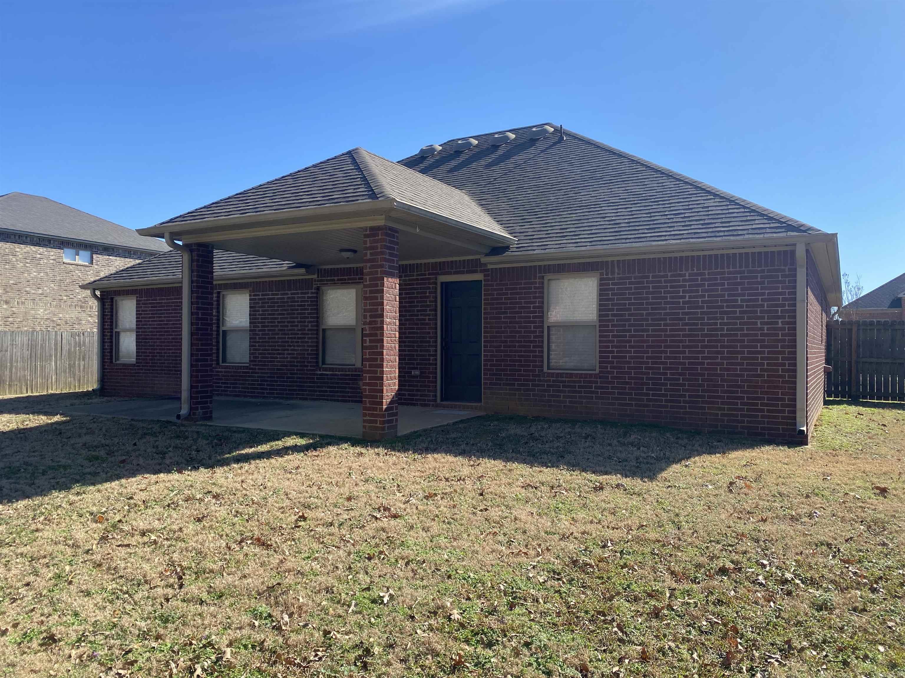 95 Earnhardt Cir