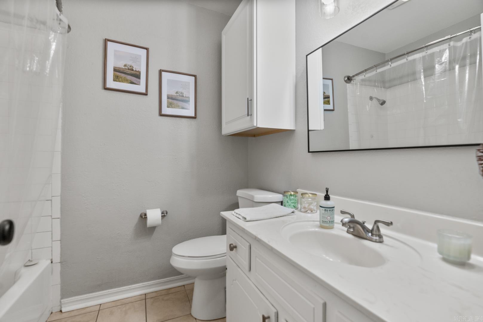 404 Autumnbrook Circle