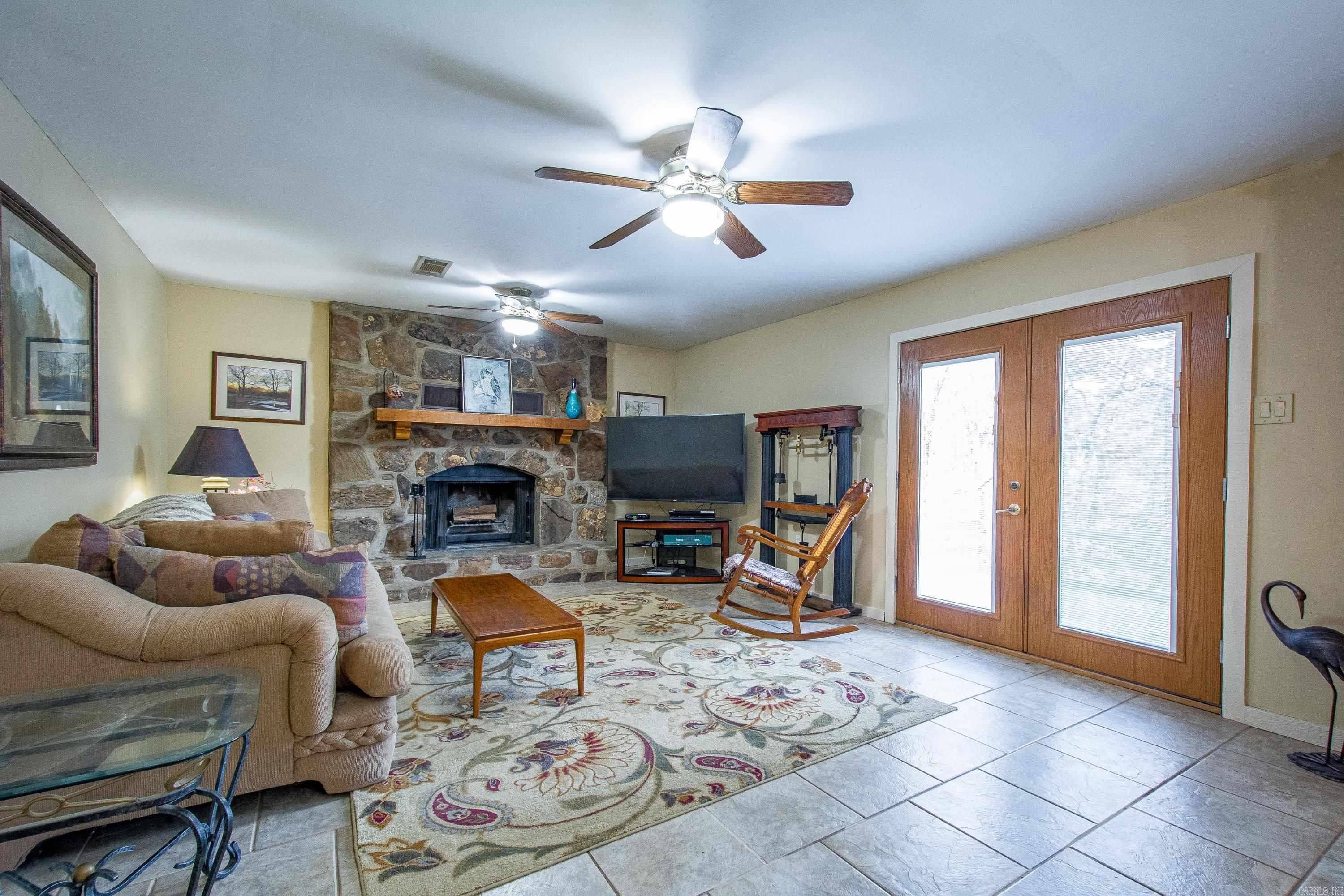 509 Valley Vista Drive